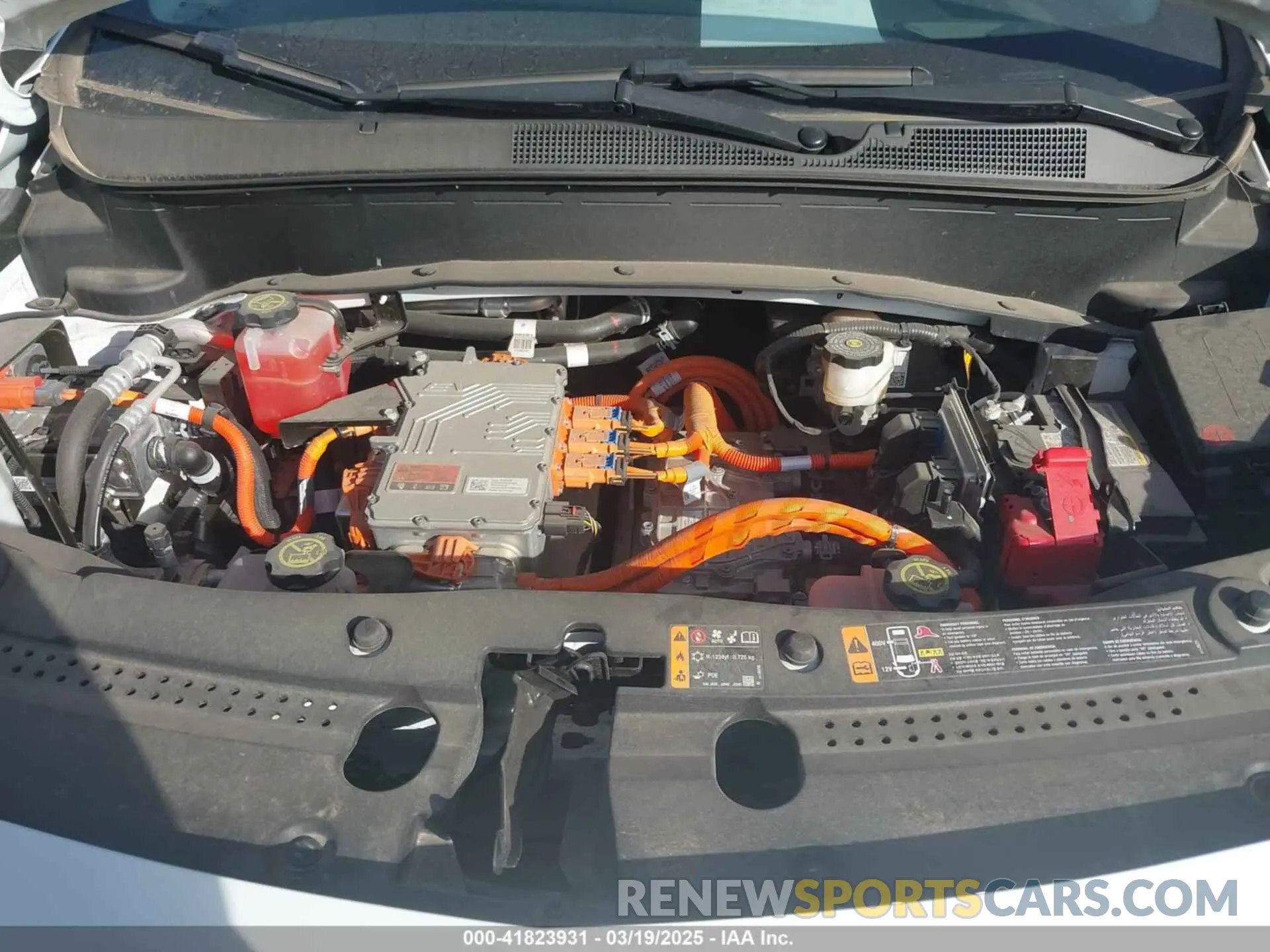 10 Photograph of a damaged car 1G1FY6S00P4153749 CHEVROLET BOLT EUV 2023