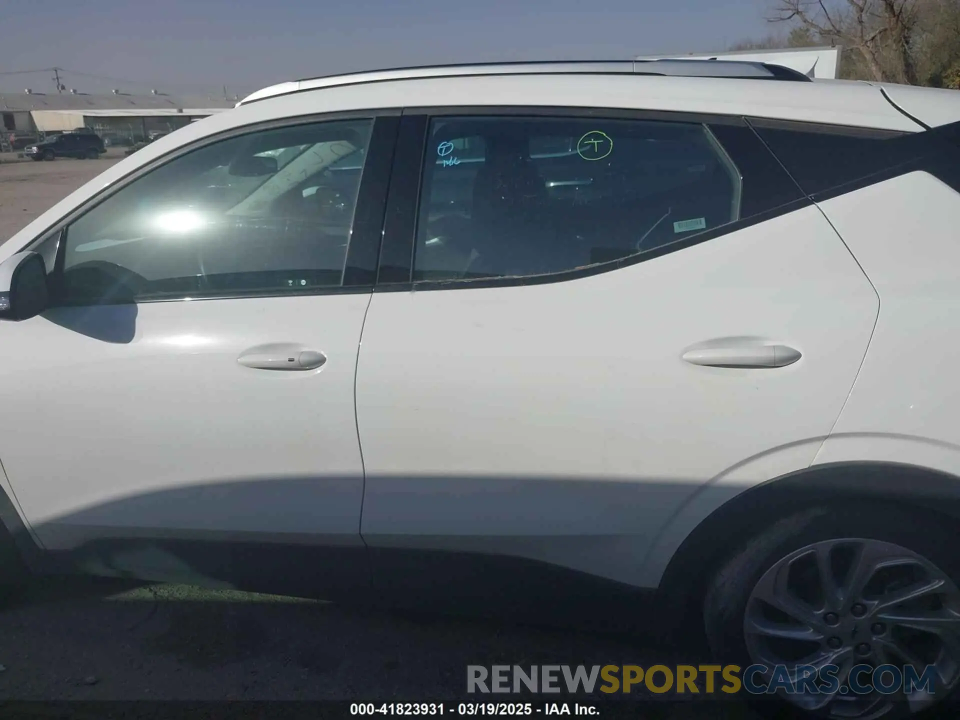 14 Photograph of a damaged car 1G1FY6S00P4153749 CHEVROLET BOLT EUV 2023