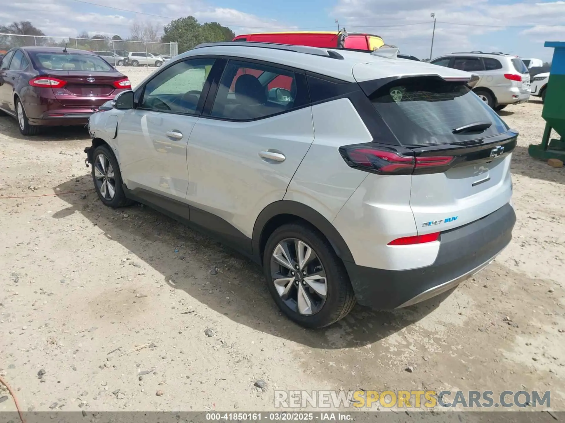 3 Photograph of a damaged car 1G1FY6S01P4127340 CHEVROLET BOLT EUV 2023