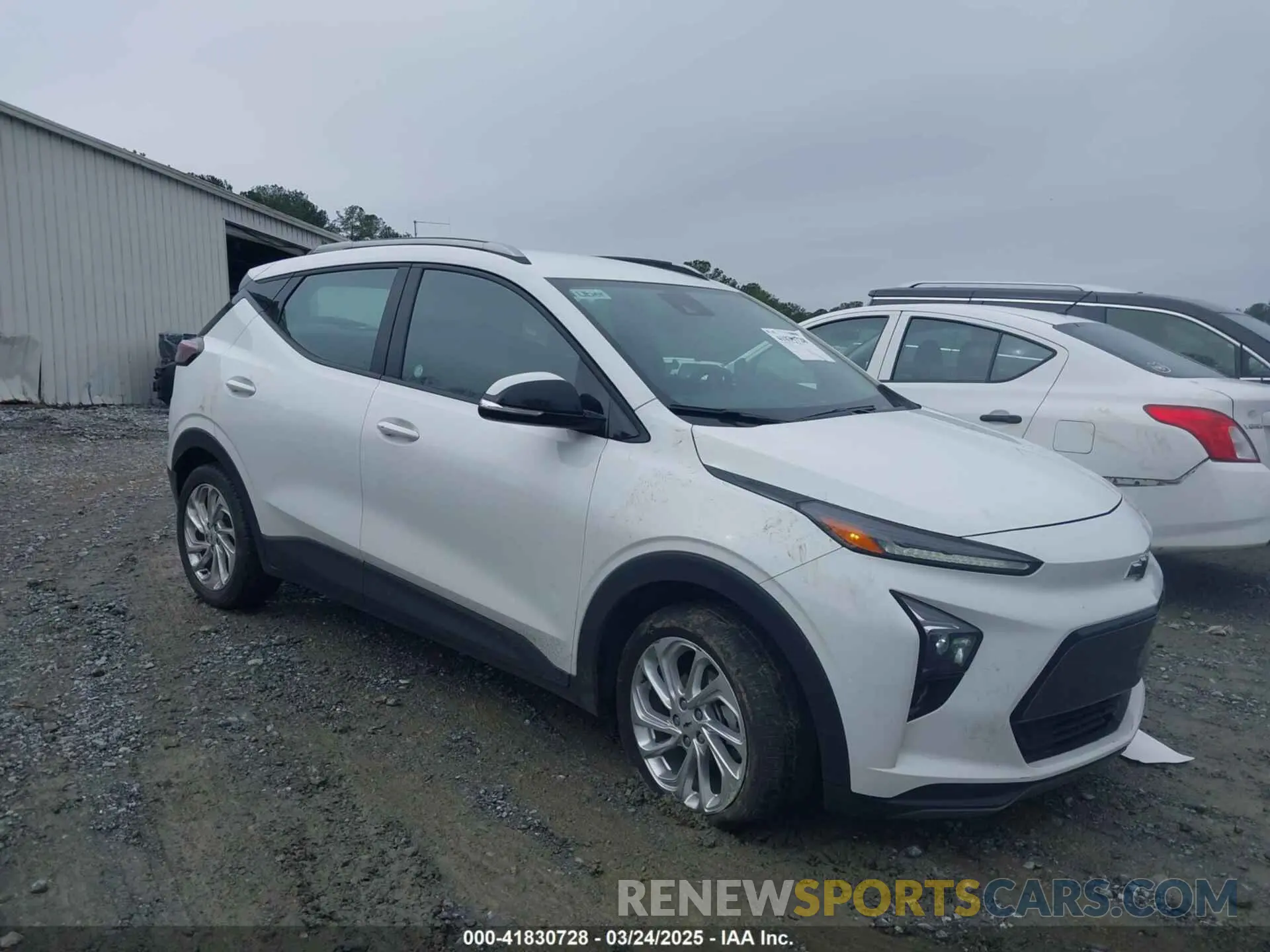 13 Photograph of a damaged car 1G1FY6S01P4184413 CHEVROLET BOLT EUV 2023