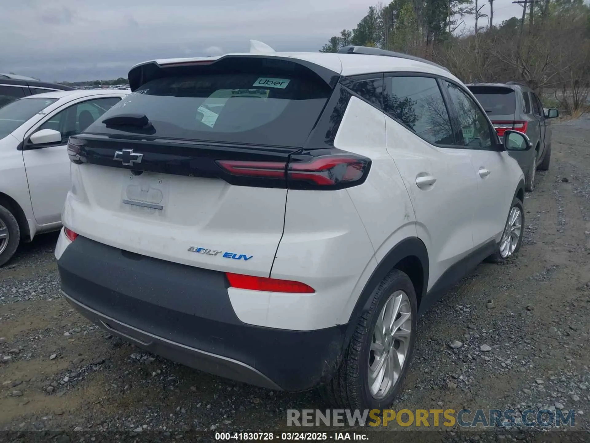 4 Photograph of a damaged car 1G1FY6S01P4184413 CHEVROLET BOLT EUV 2023