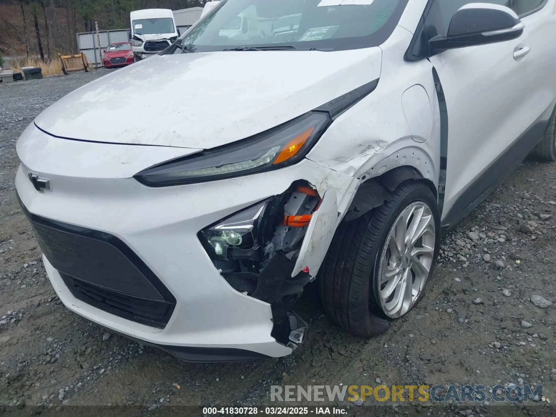 6 Photograph of a damaged car 1G1FY6S01P4184413 CHEVROLET BOLT EUV 2023