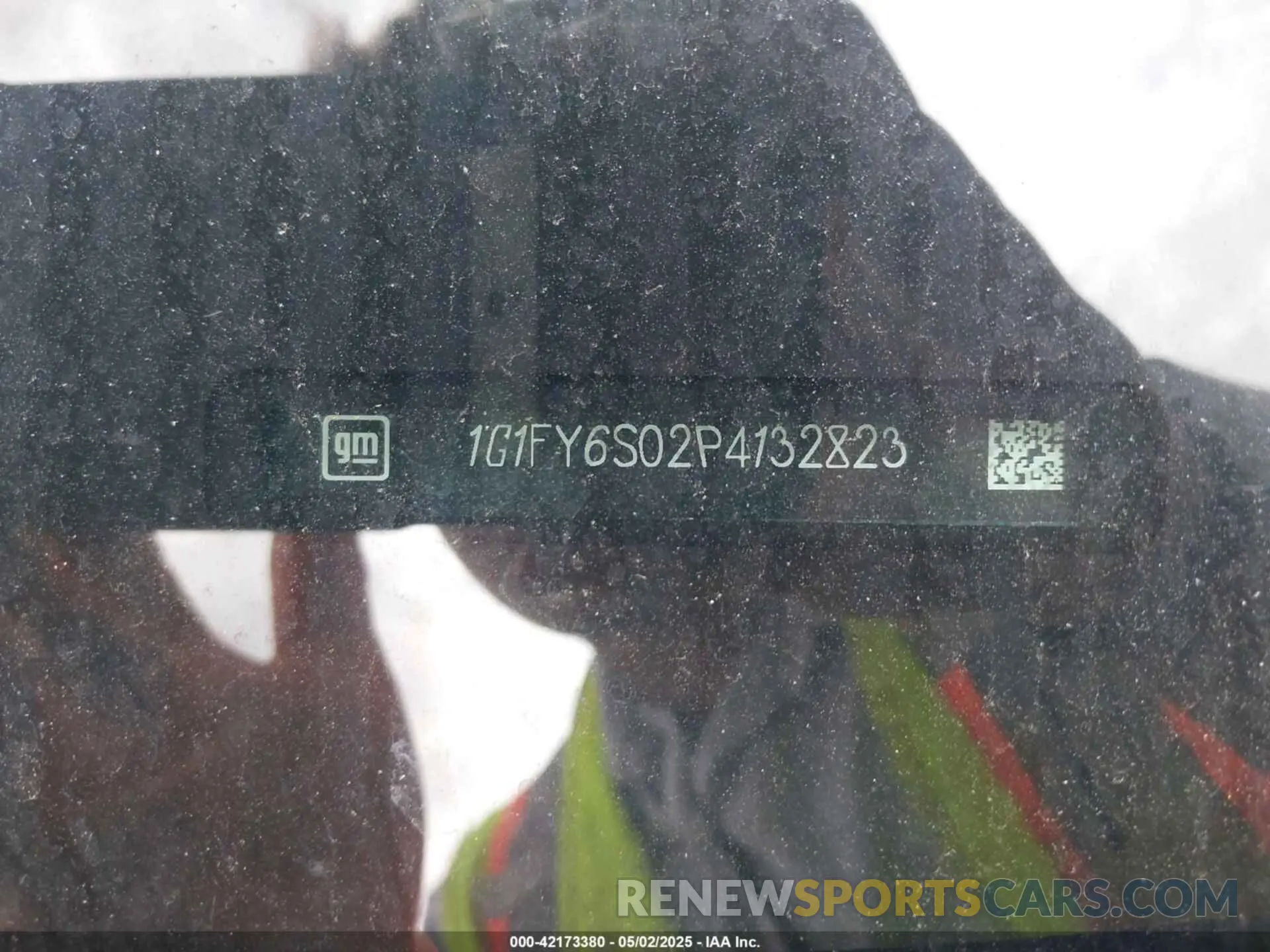 8 Photograph of a damaged car 1G1FY6S02P4132823 CHEVROLET BOLT EUV 2023