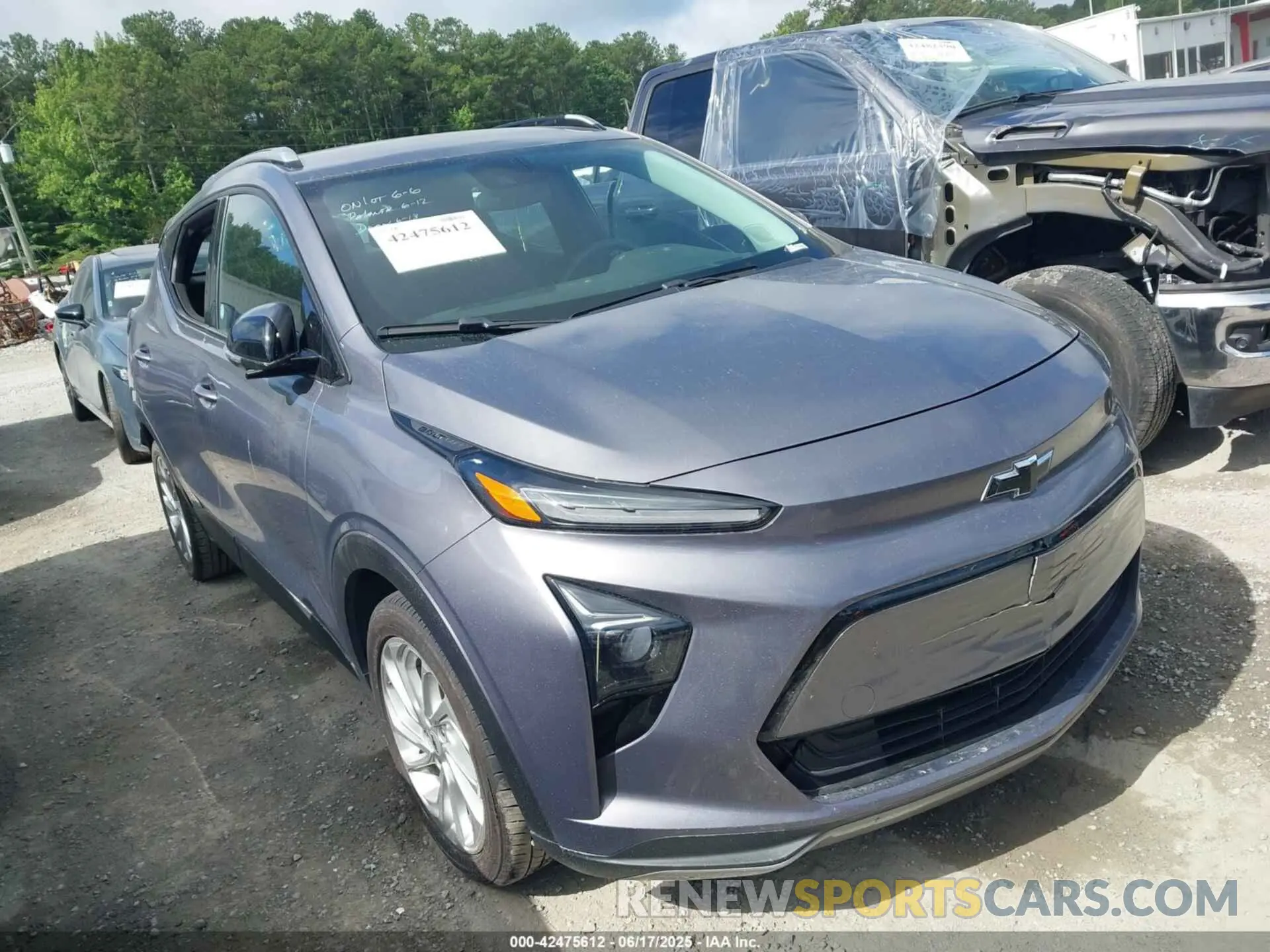 1 Photograph of a damaged car 1G1FY6S02P4149301 CHEVROLET BOLT EUV 2023
