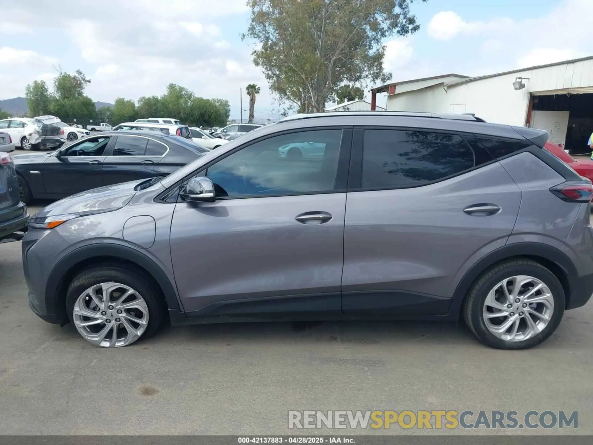 14 Photograph of a damaged car 1G1FY6S04P4138803 CHEVROLET BOLT EUV 2023