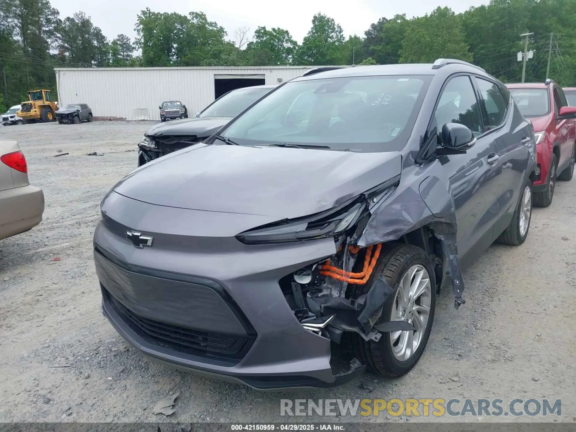 2 Photograph of a damaged car 1G1FY6S04P4140096 CHEVROLET BOLT EUV 2023