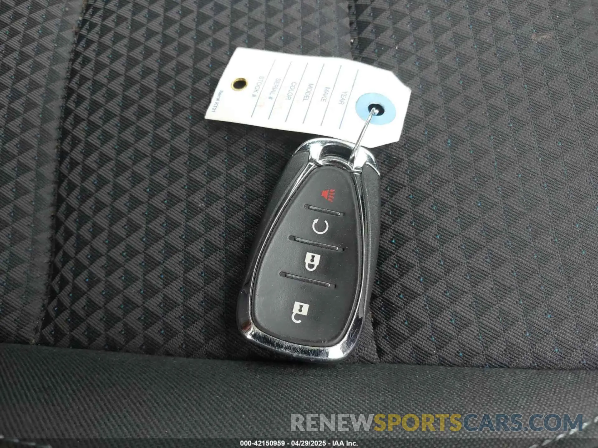 9 Photograph of a damaged car 1G1FY6S04P4140096 CHEVROLET BOLT EUV 2023