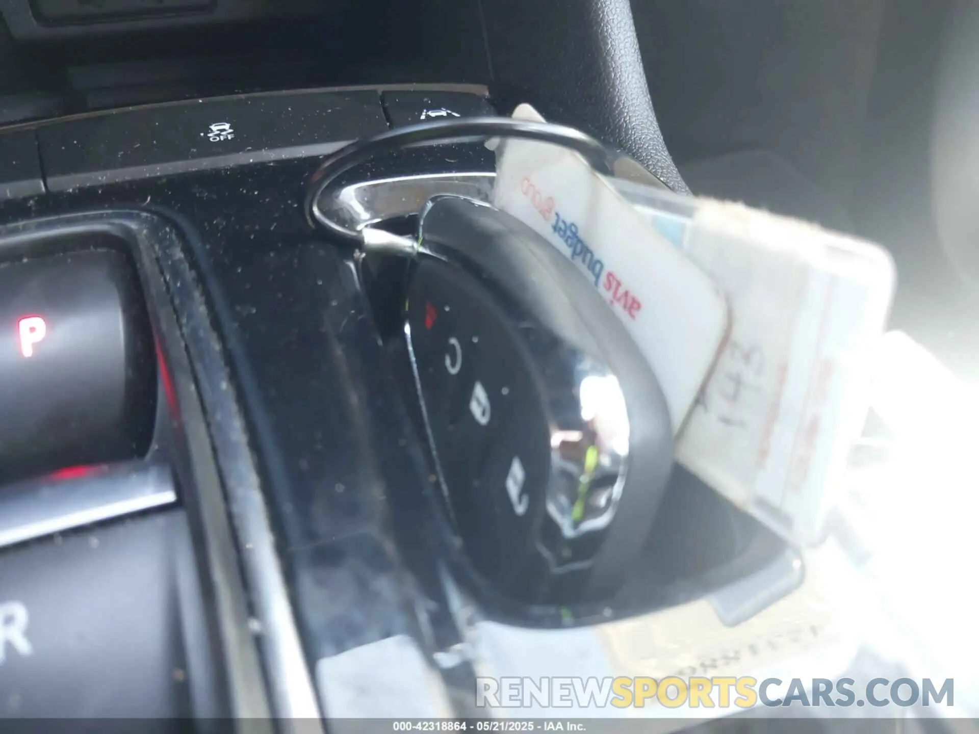 11 Photograph of a damaged car 1G1FY6S04P4140177 CHEVROLET BOLT EUV 2023