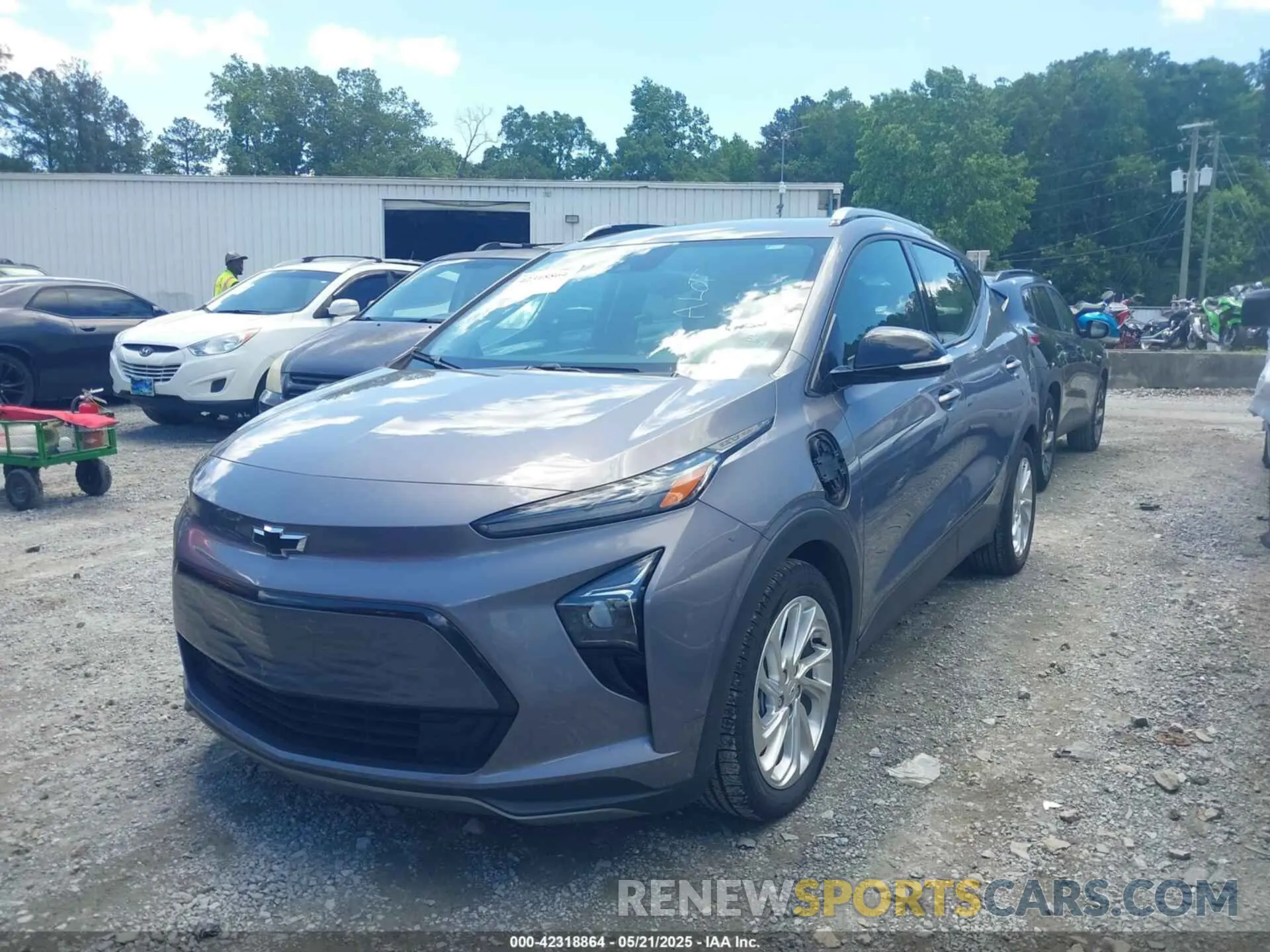 2 Photograph of a damaged car 1G1FY6S04P4140177 CHEVROLET BOLT EUV 2023