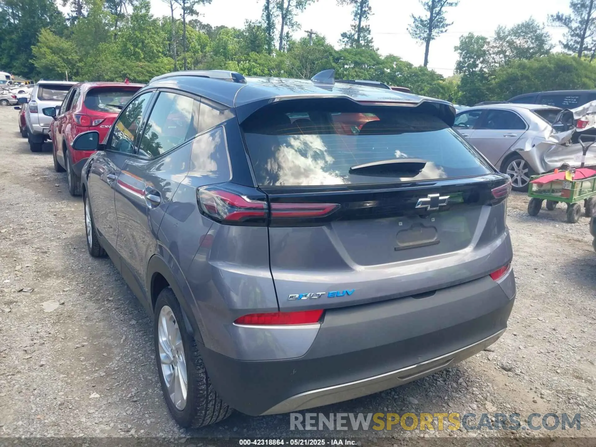 3 Photograph of a damaged car 1G1FY6S04P4140177 CHEVROLET BOLT EUV 2023