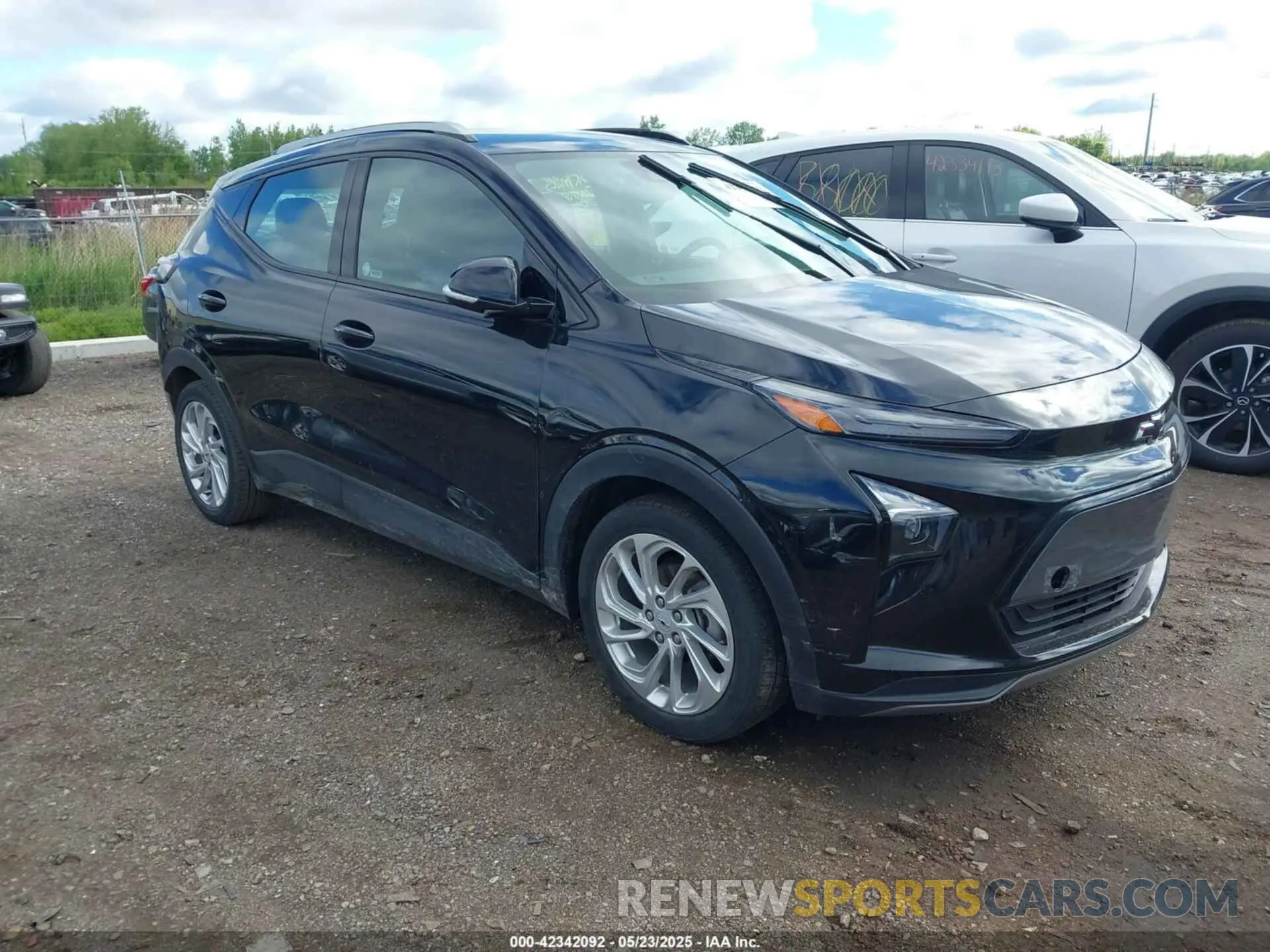 1 Photograph of a damaged car 1G1FY6S04P4182087 CHEVROLET BOLT EUV 2023