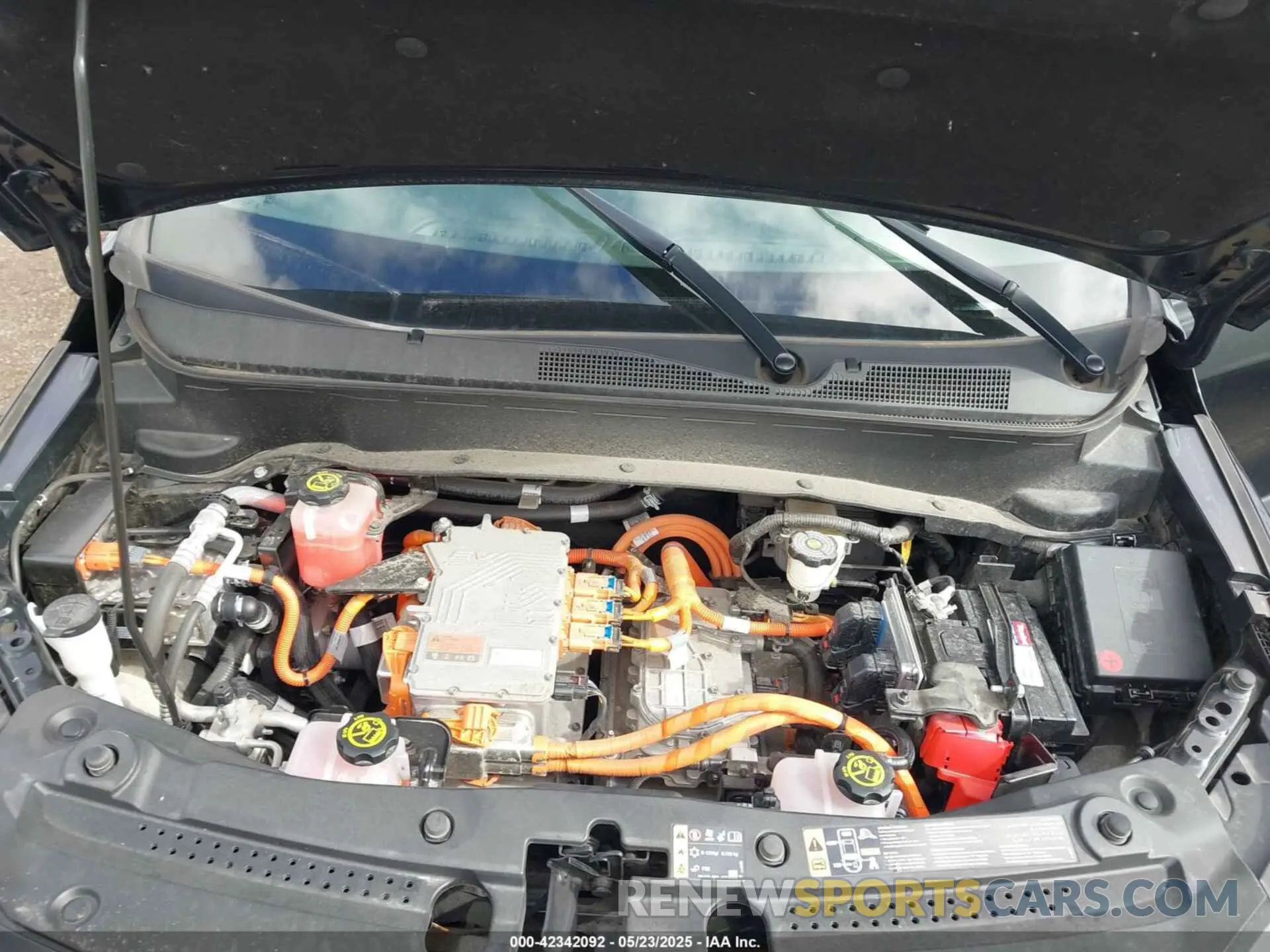 10 Photograph of a damaged car 1G1FY6S04P4182087 CHEVROLET BOLT EUV 2023