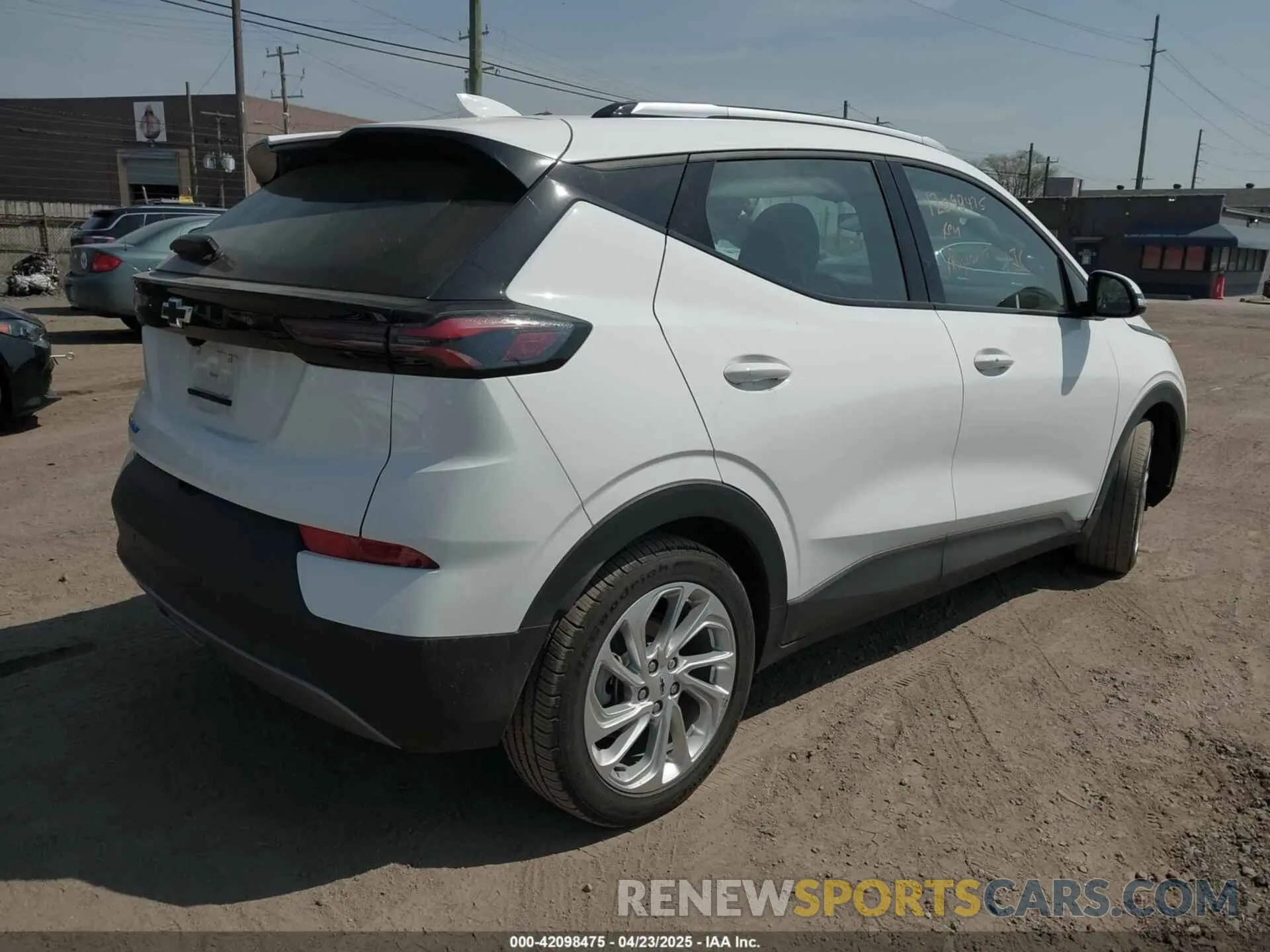 4 Photograph of a damaged car 1G1FY6S06P4144022 CHEVROLET BOLT EUV 2023