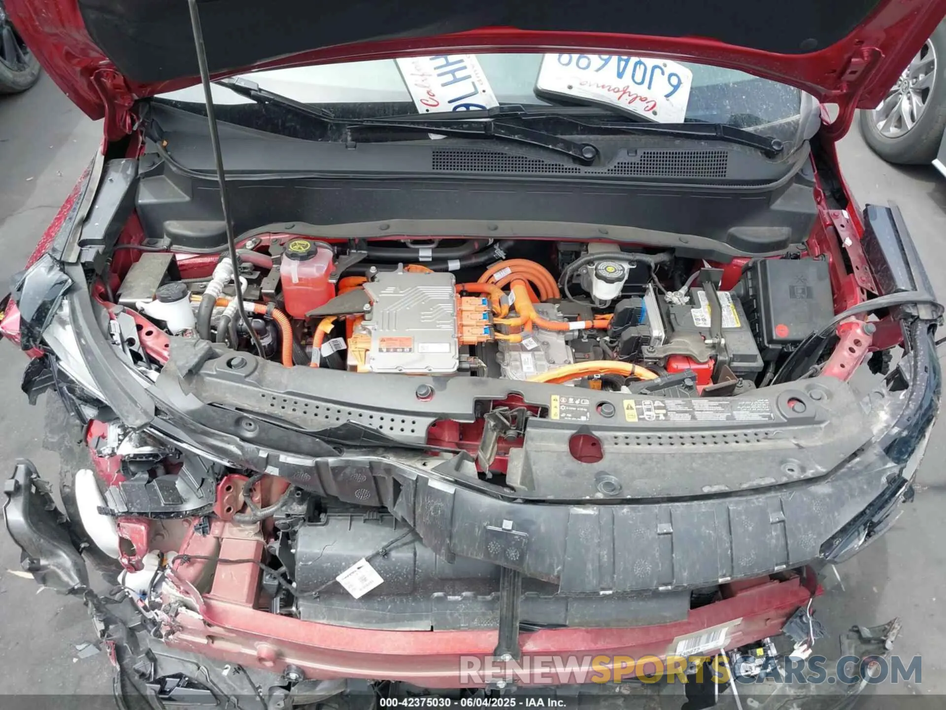 10 Photograph of a damaged car 1G1FY6S06P4194368 CHEVROLET BOLT EUV 2023