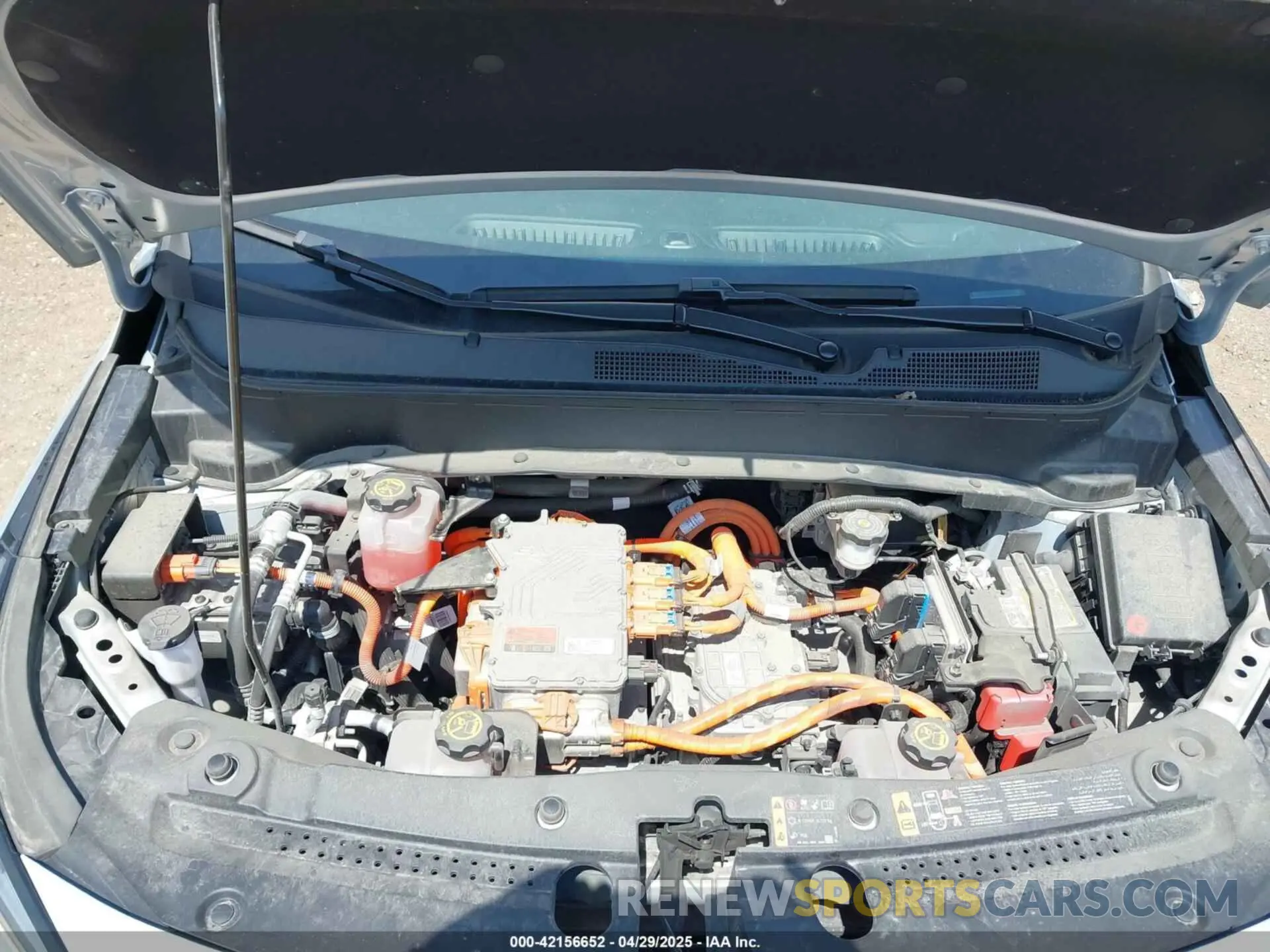 10 Photograph of a damaged car 1G1FY6S08P4135466 CHEVROLET BOLT EUV 2023