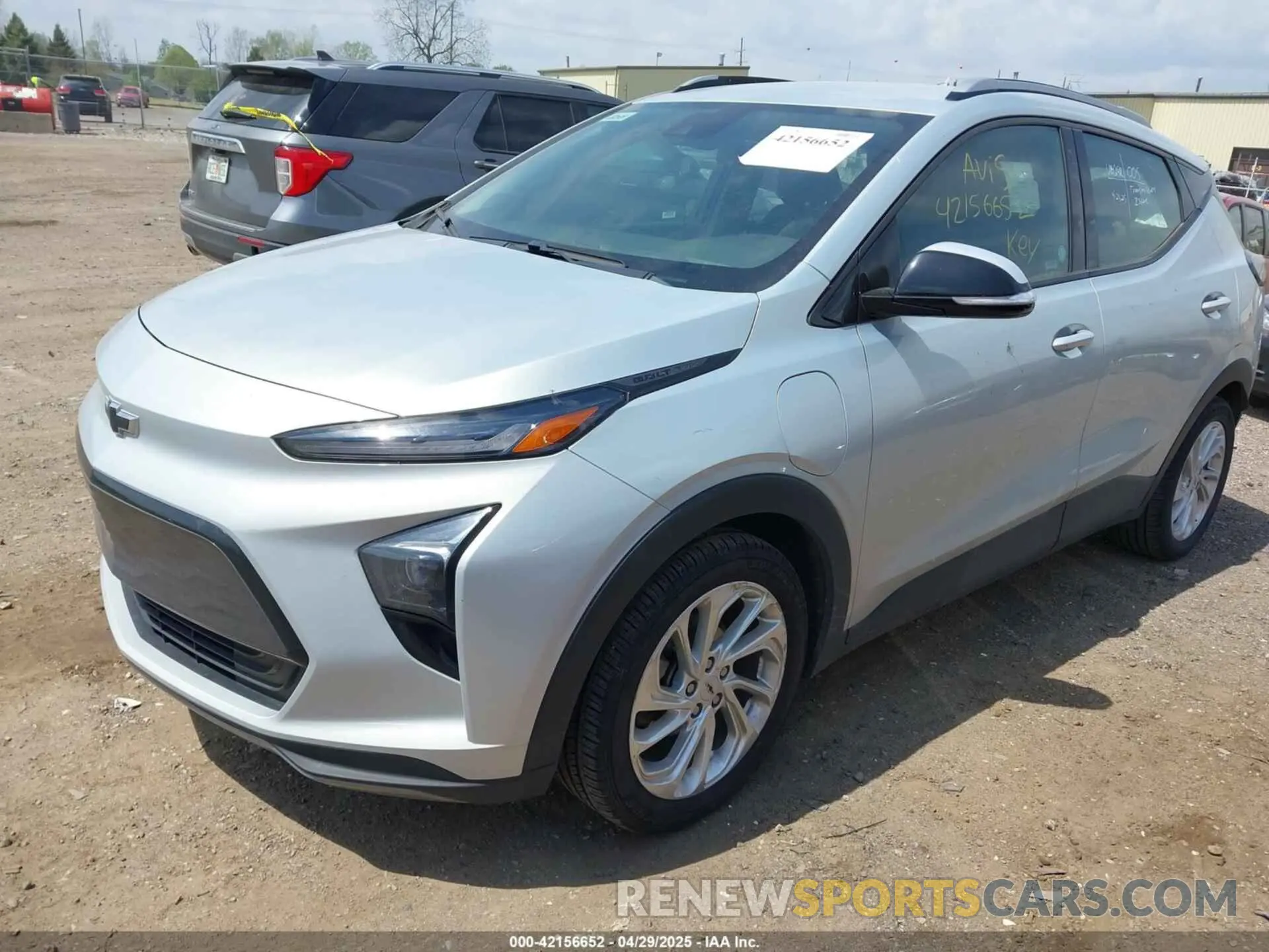 2 Photograph of a damaged car 1G1FY6S08P4135466 CHEVROLET BOLT EUV 2023