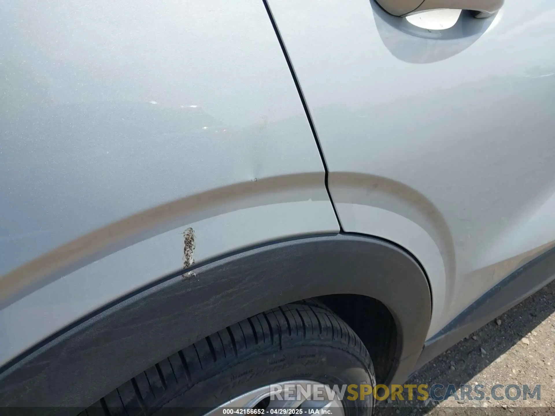 6 Photograph of a damaged car 1G1FY6S08P4135466 CHEVROLET BOLT EUV 2023