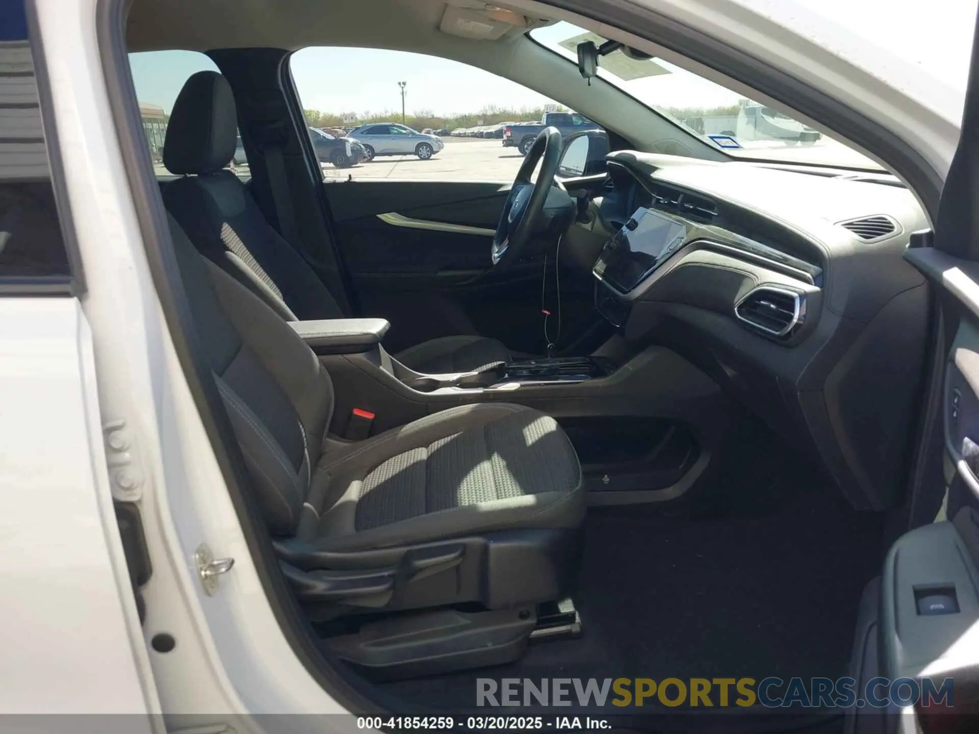 5 Photograph of a damaged car 1G1FY6S09P4115503 CHEVROLET BOLT EUV 2023