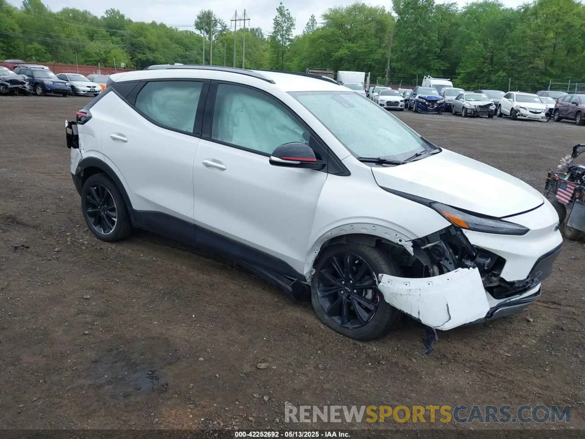 1 Photograph of a damaged car 1G1FY6S09P4127974 CHEVROLET BOLT EUV 2023