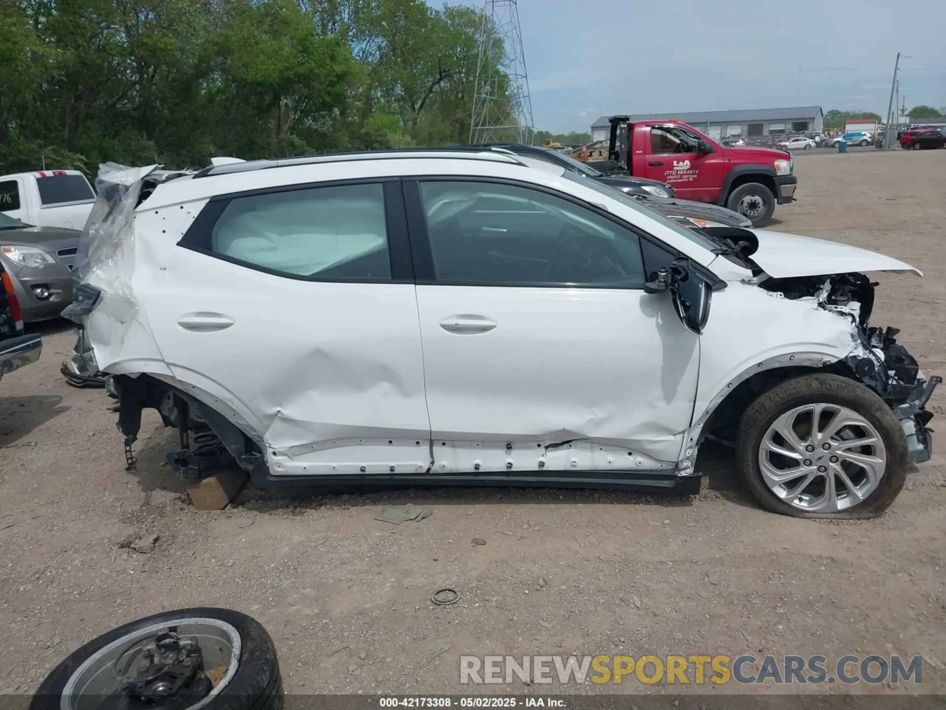 14 Photograph of a damaged car 1G1FY6S09P4133757 CHEVROLET BOLT EUV 2023