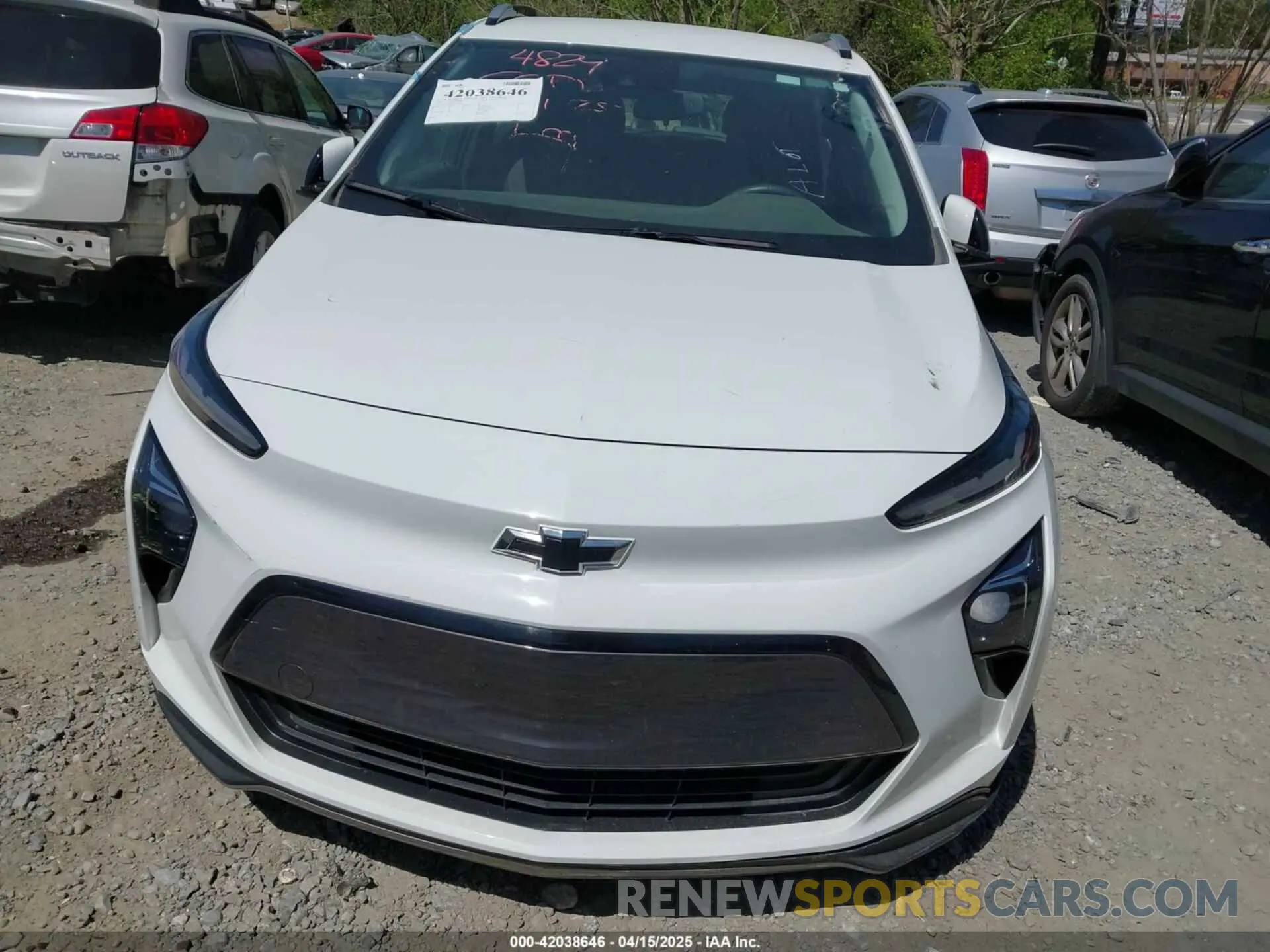 11 Photograph of a damaged car 1G1FY6S09P4164829 CHEVROLET BOLT EUV 2023