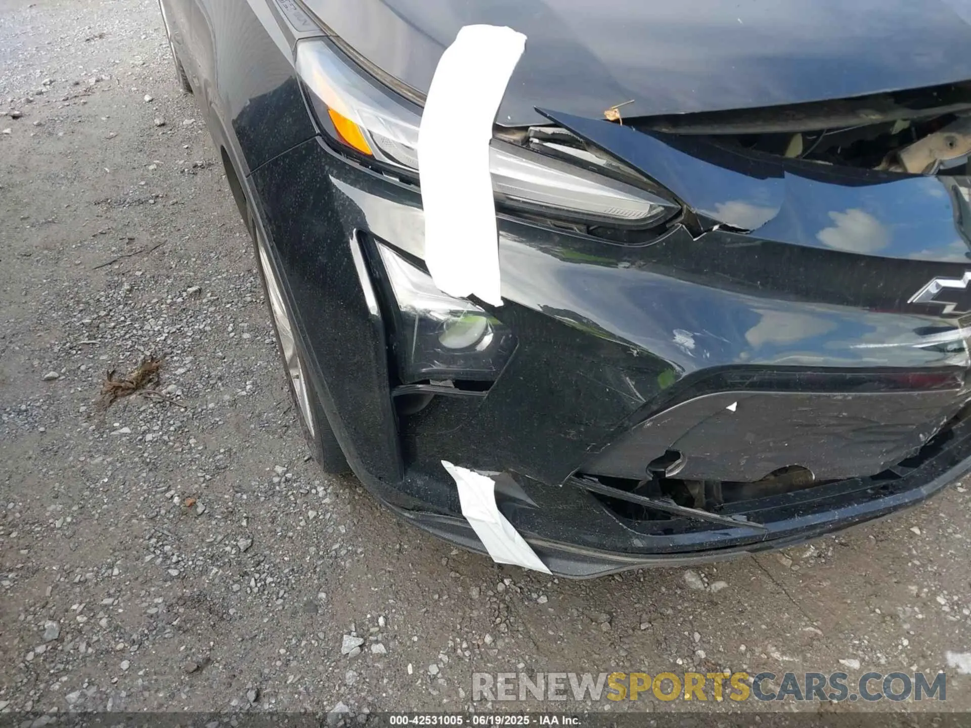 20 Photograph of a damaged car 1G1FY6S09P4183042 CHEVROLET BOLT EUV 2023