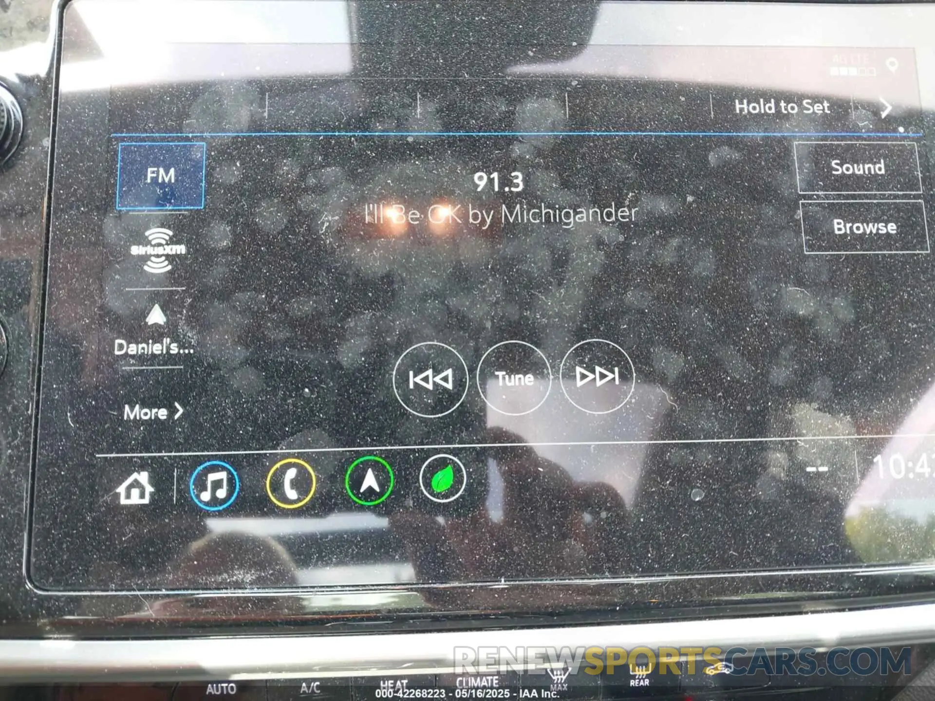 18 Photograph of a damaged car 1G1FZ6S01P4164322 CHEVROLET BOLT EUV 2023