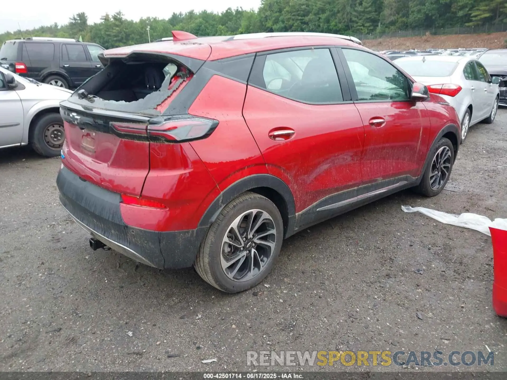 4 Photograph of a damaged car 1G1FZ6S06P4176448 CHEVROLET BOLT EUV 2023