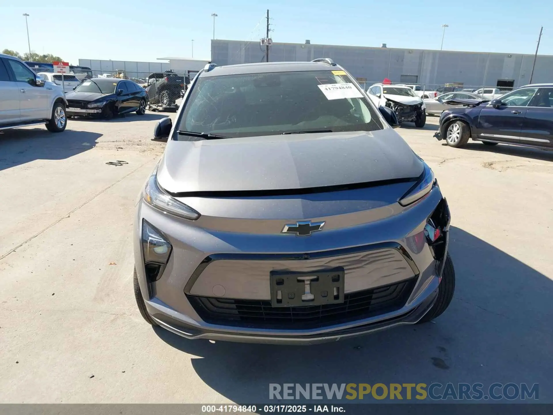 13 Photograph of a damaged car 1G1FZ6S06P4192813 CHEVROLET BOLT EUV 2023