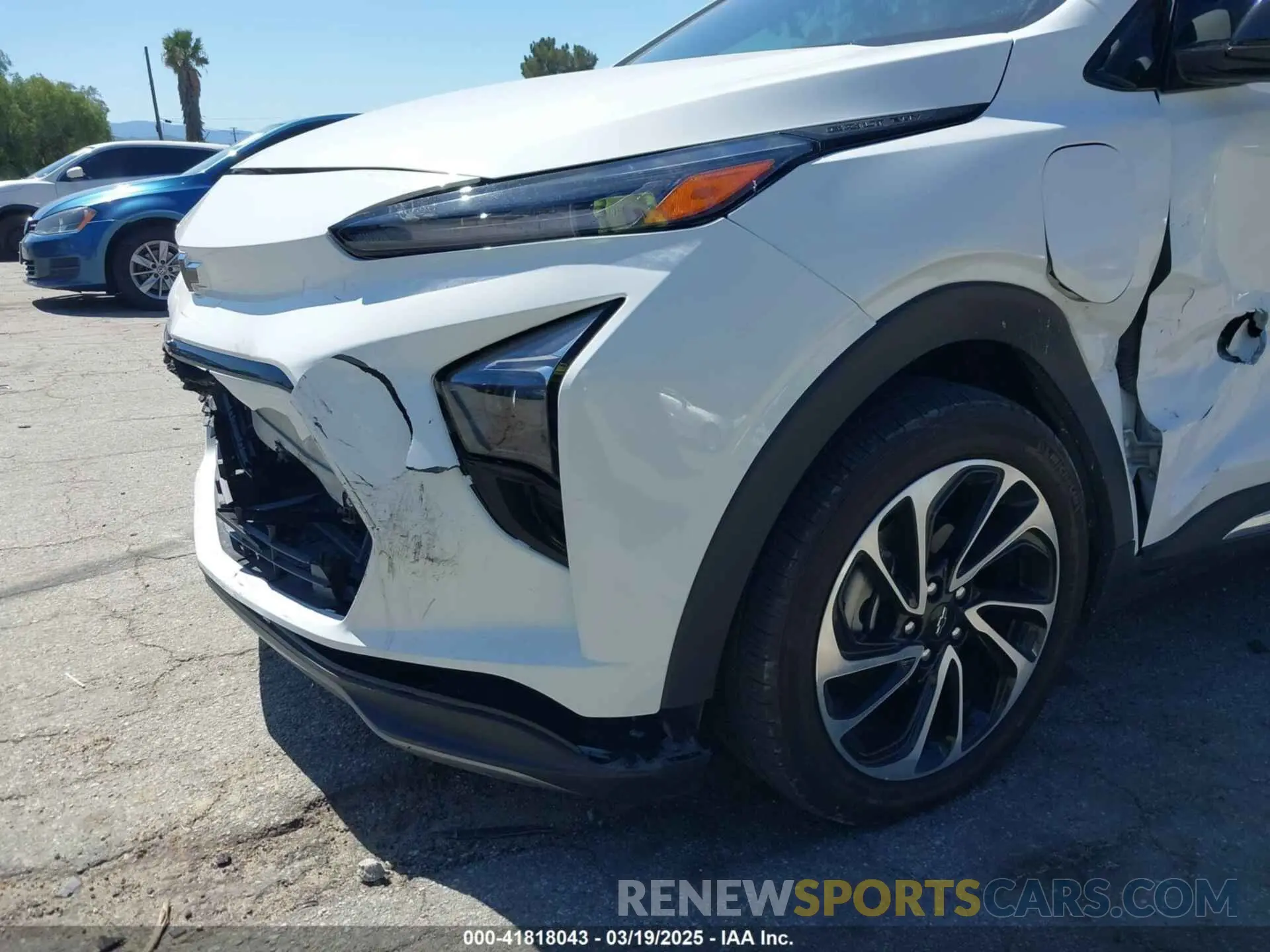 12 Photograph of a damaged car 1G1FZ6S07P4185465 CHEVROLET BOLT EUV 2023