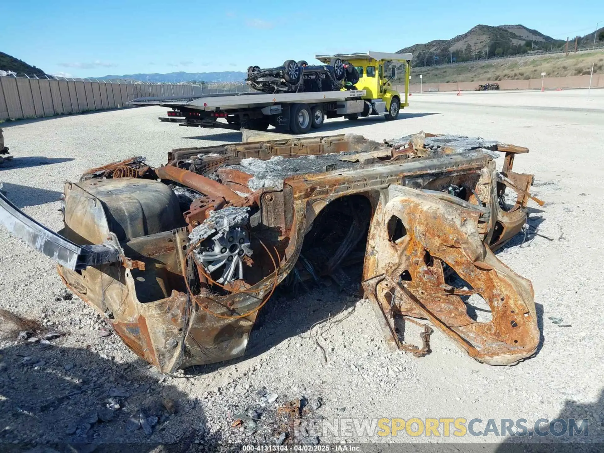 4 Photograph of a damaged car 1G1FZ6S0XP4113417 CHEVROLET BOLT EUV 2023