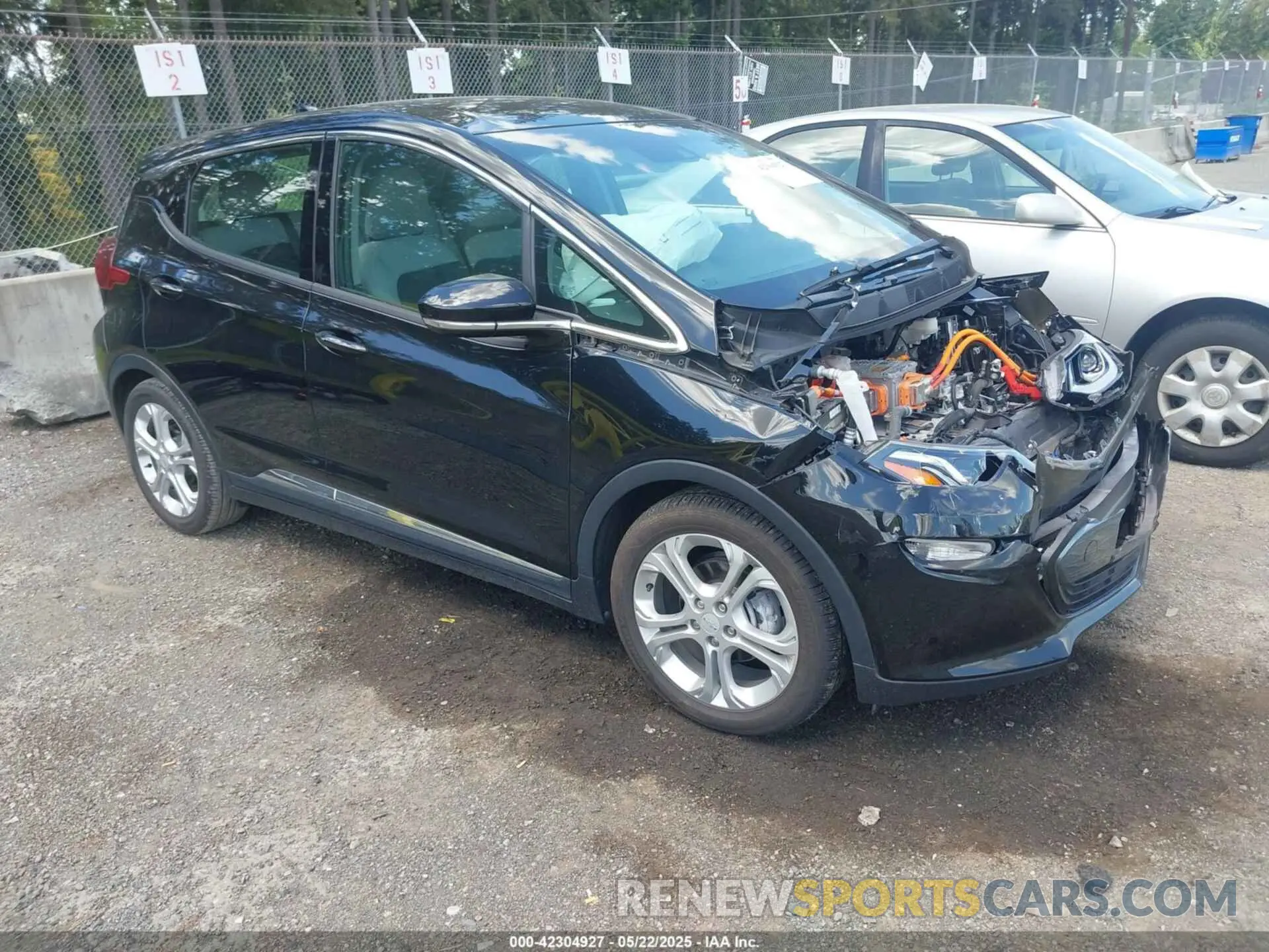 1 Photograph of a damaged car 1G1FY6S00K4127807 CHEVROLET BOLT EV 2019