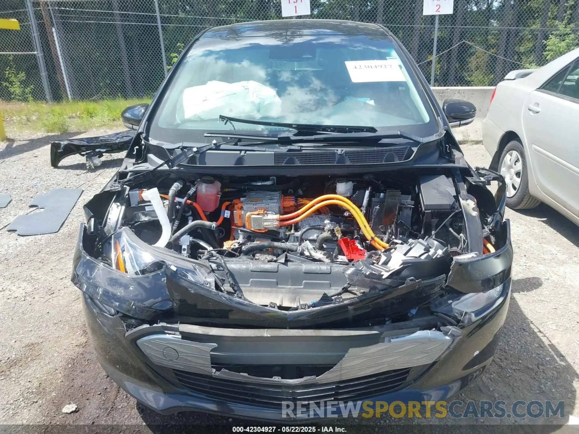 6 Photograph of a damaged car 1G1FY6S00K4127807 CHEVROLET BOLT EV 2019