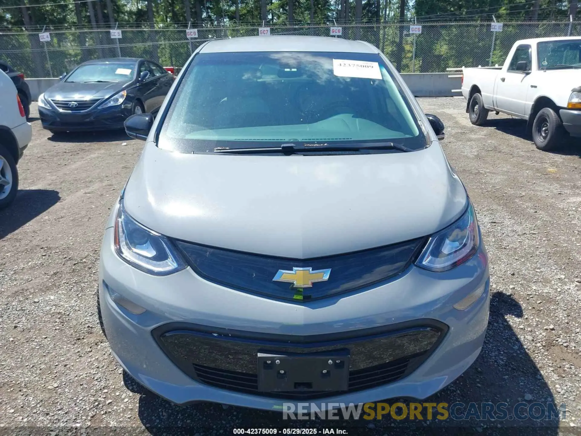 13 Photograph of a damaged car 1G1FY6S01K4105766 CHEVROLET BOLT EV 2019