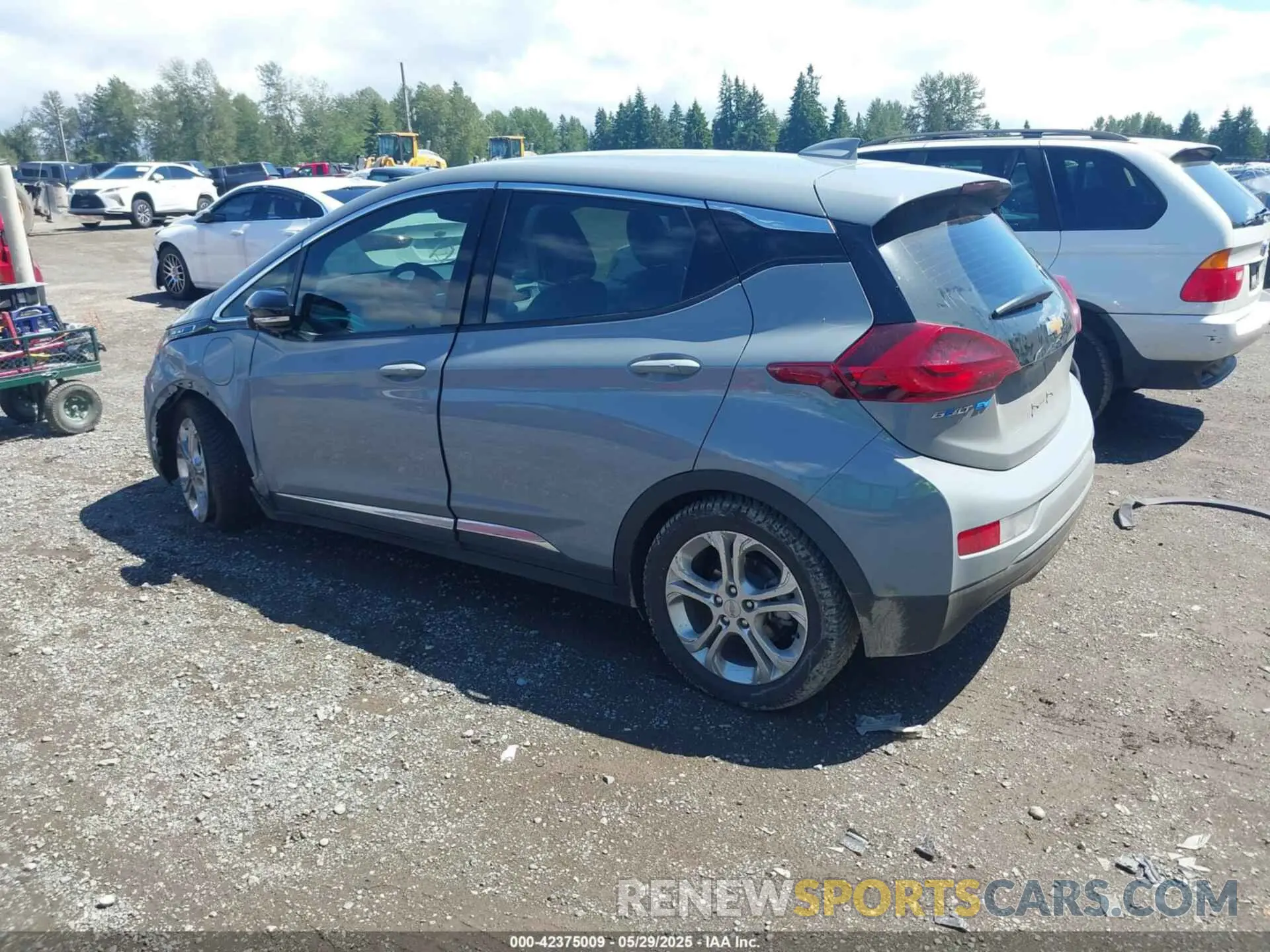 3 Photograph of a damaged car 1G1FY6S01K4105766 CHEVROLET BOLT EV 2019