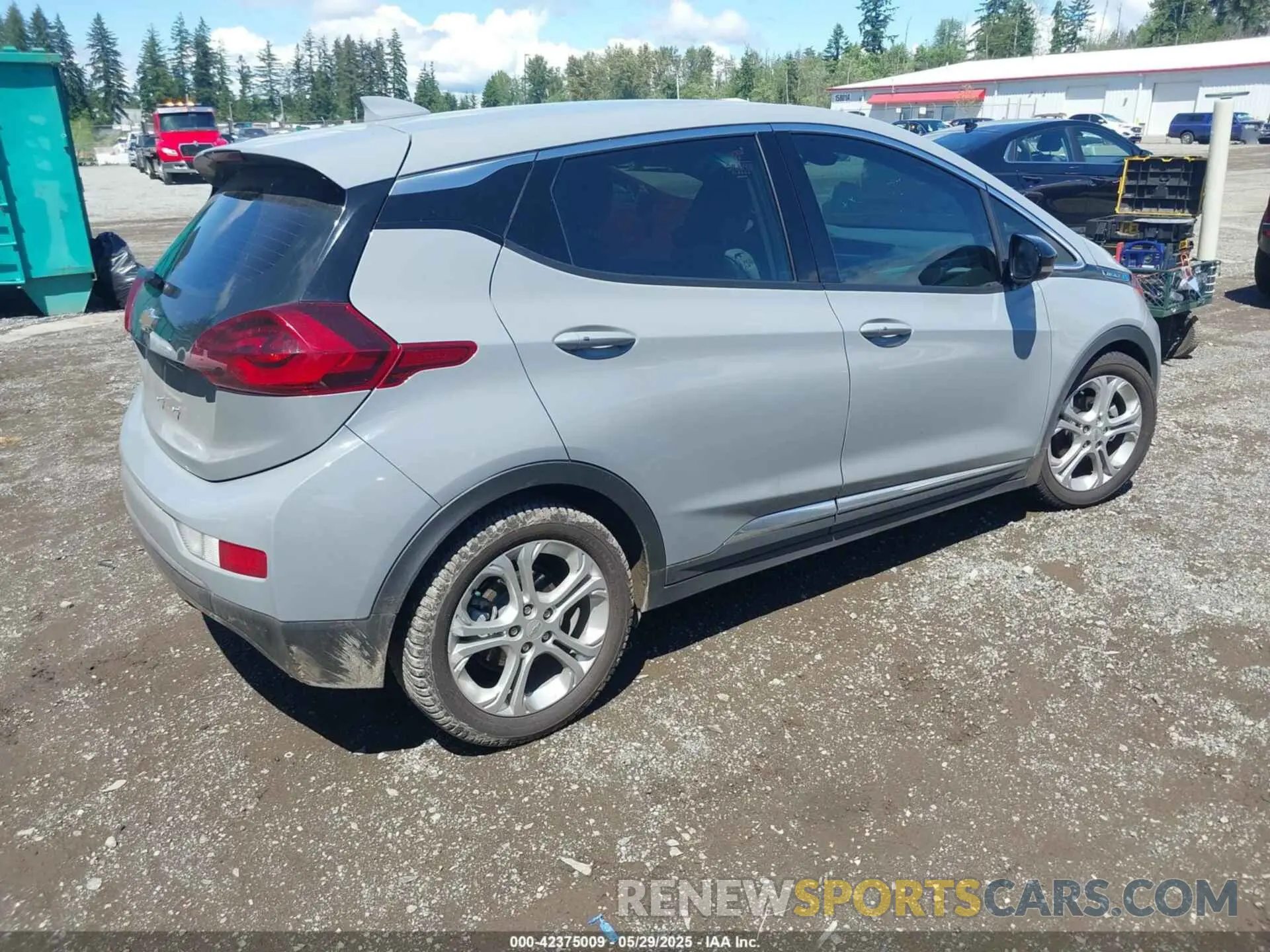 4 Photograph of a damaged car 1G1FY6S01K4105766 CHEVROLET BOLT EV 2019