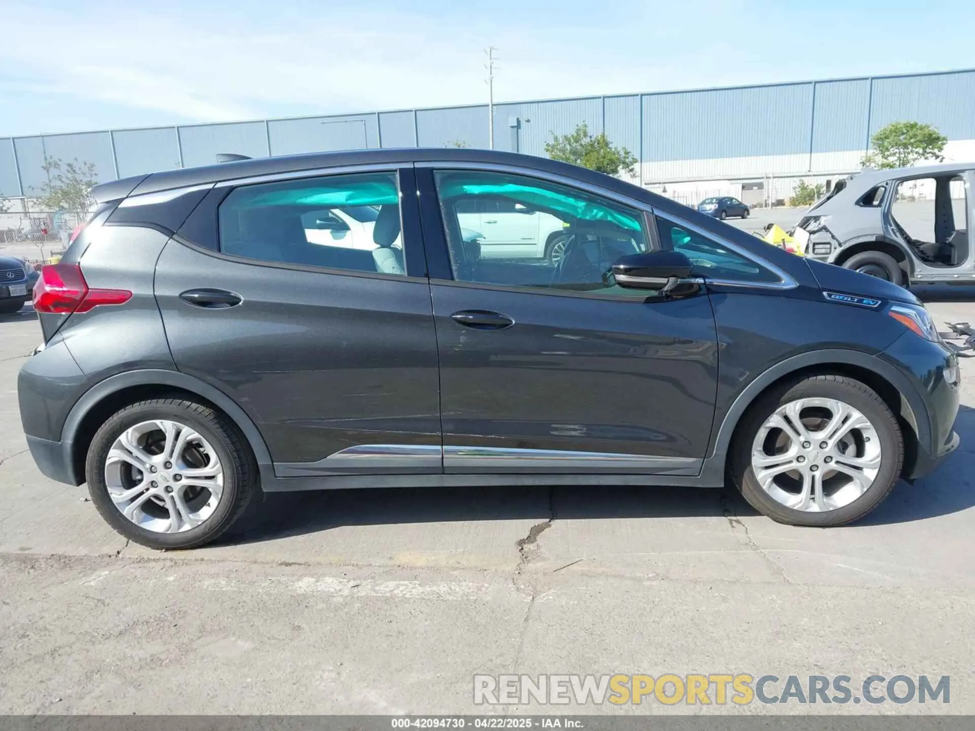 13 Photograph of a damaged car 1G1FY6S02K4111396 CHEVROLET BOLT EV 2019