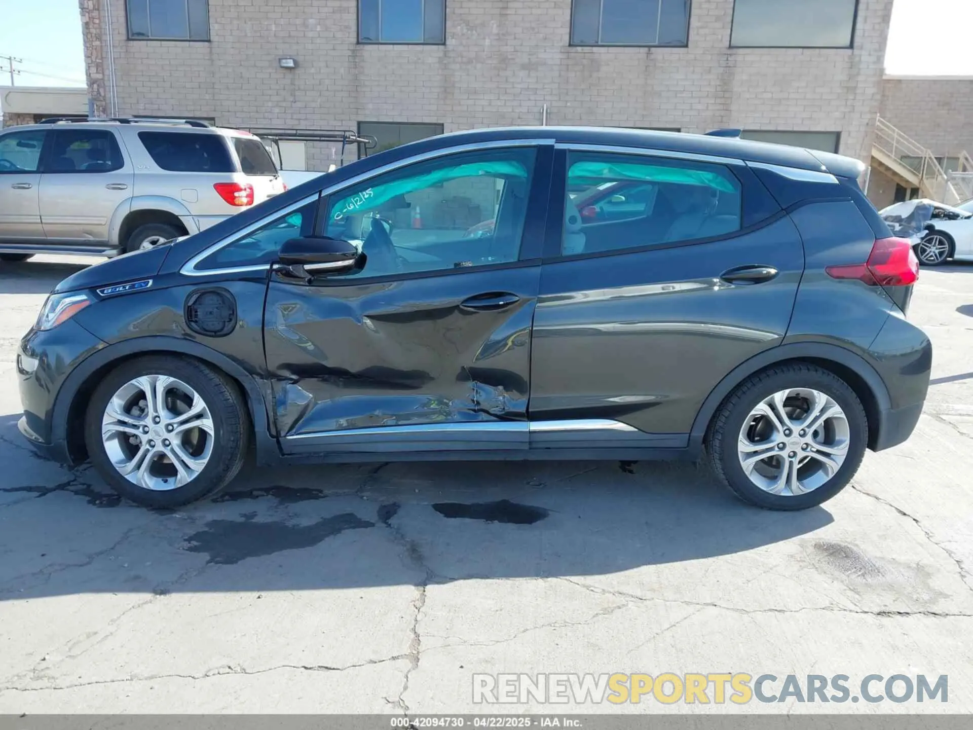 14 Photograph of a damaged car 1G1FY6S02K4111396 CHEVROLET BOLT EV 2019