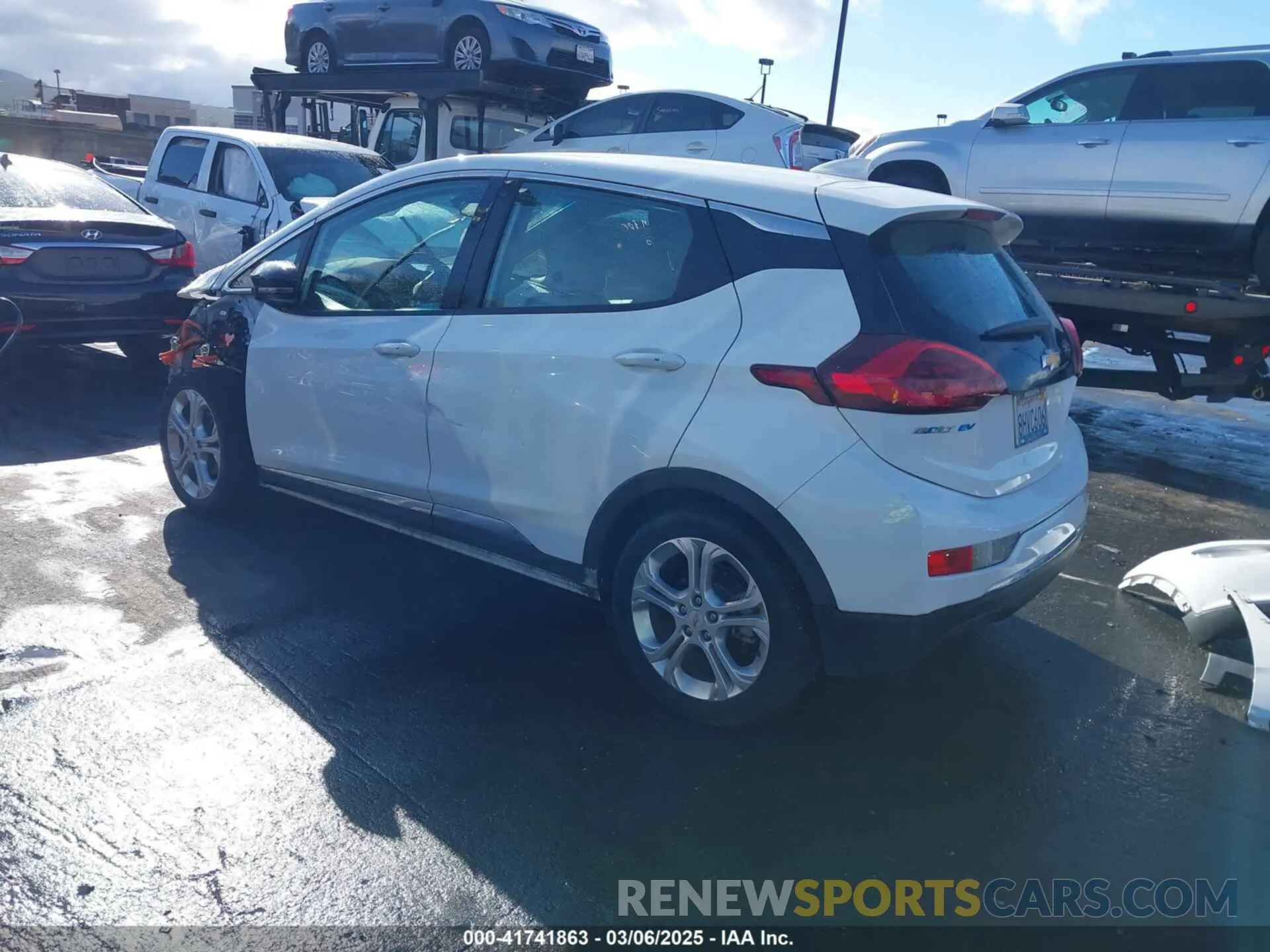 3 Photograph of a damaged car 1G1FY6S05K4105950 CHEVROLET BOLT EV 2019