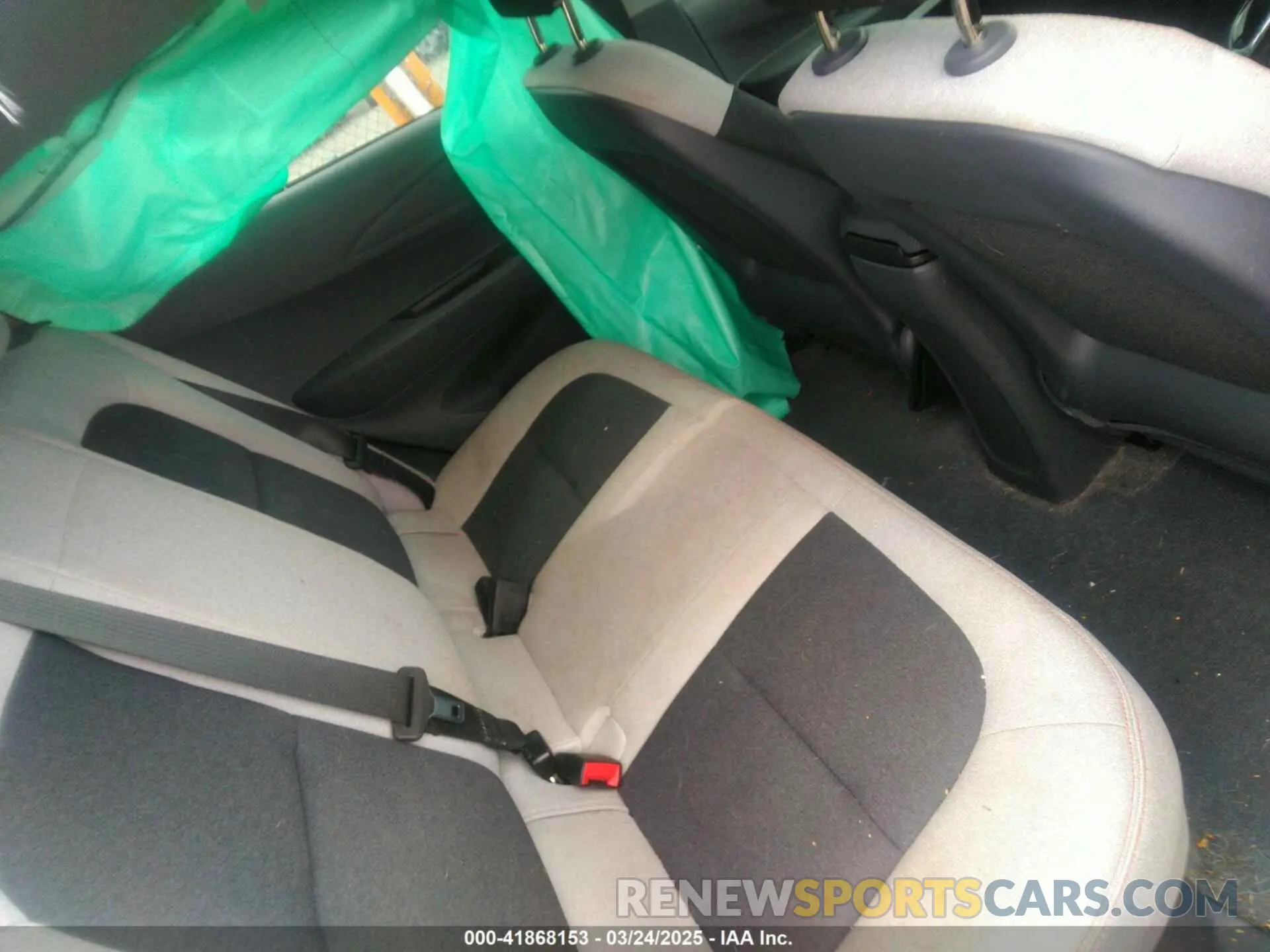 8 Photograph of a damaged car 1G1FY6S08K4138750 CHEVROLET BOLT EV 2019
