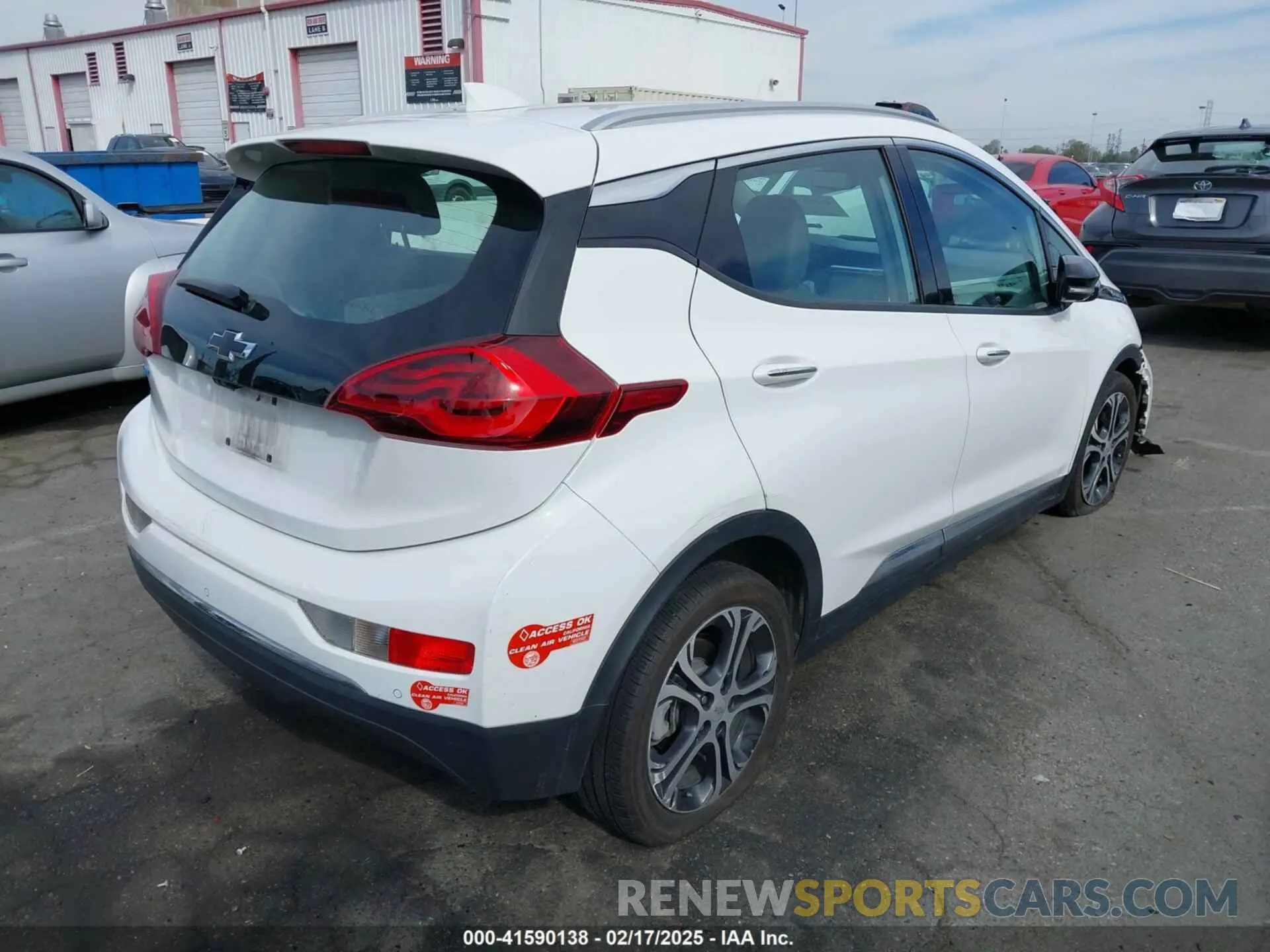 4 Photograph of a damaged car 1G1FZ6S08K4104854 CHEVROLET BOLT EV 2019