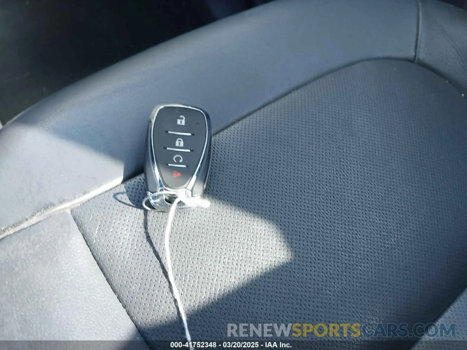 11 Photograph of a damaged car 1G1FZ6S09K4101669 CHEVROLET BOLT EV 2019