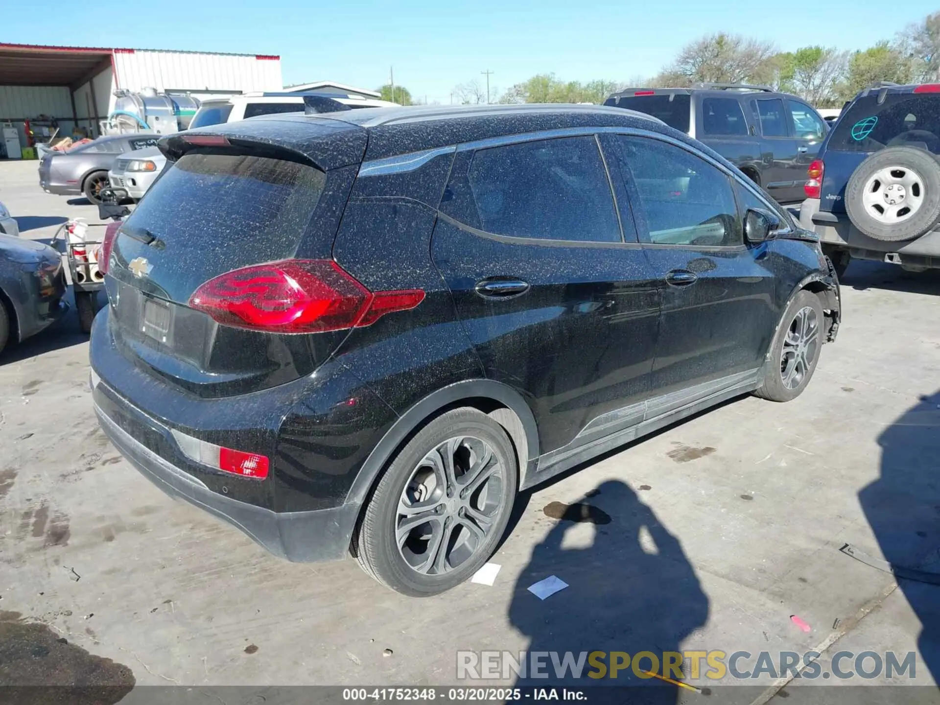 4 Photograph of a damaged car 1G1FZ6S09K4101669 CHEVROLET BOLT EV 2019