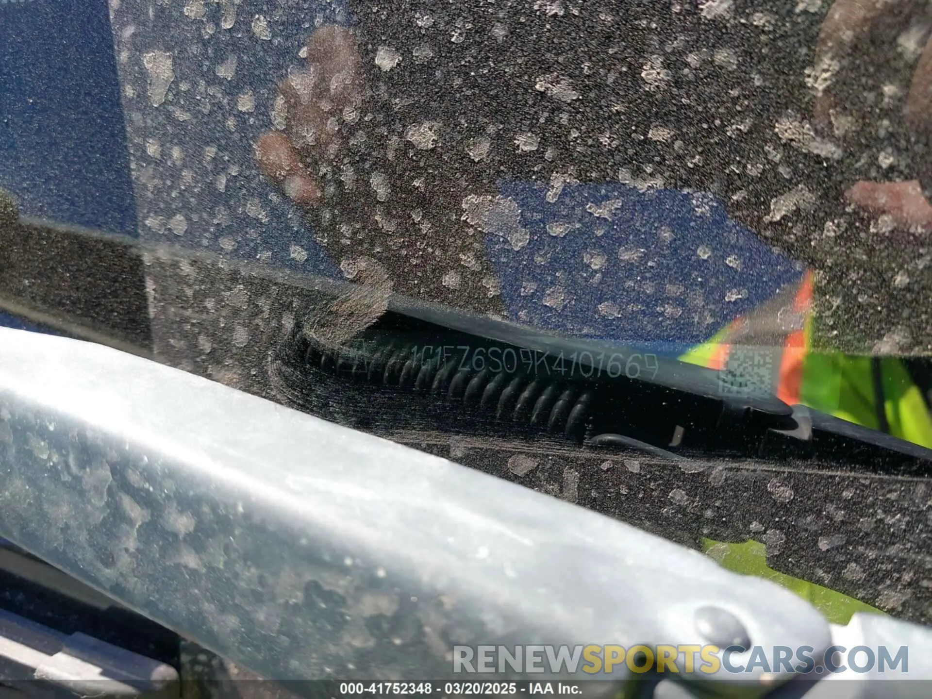 9 Photograph of a damaged car 1G1FZ6S09K4101669 CHEVROLET BOLT EV 2019