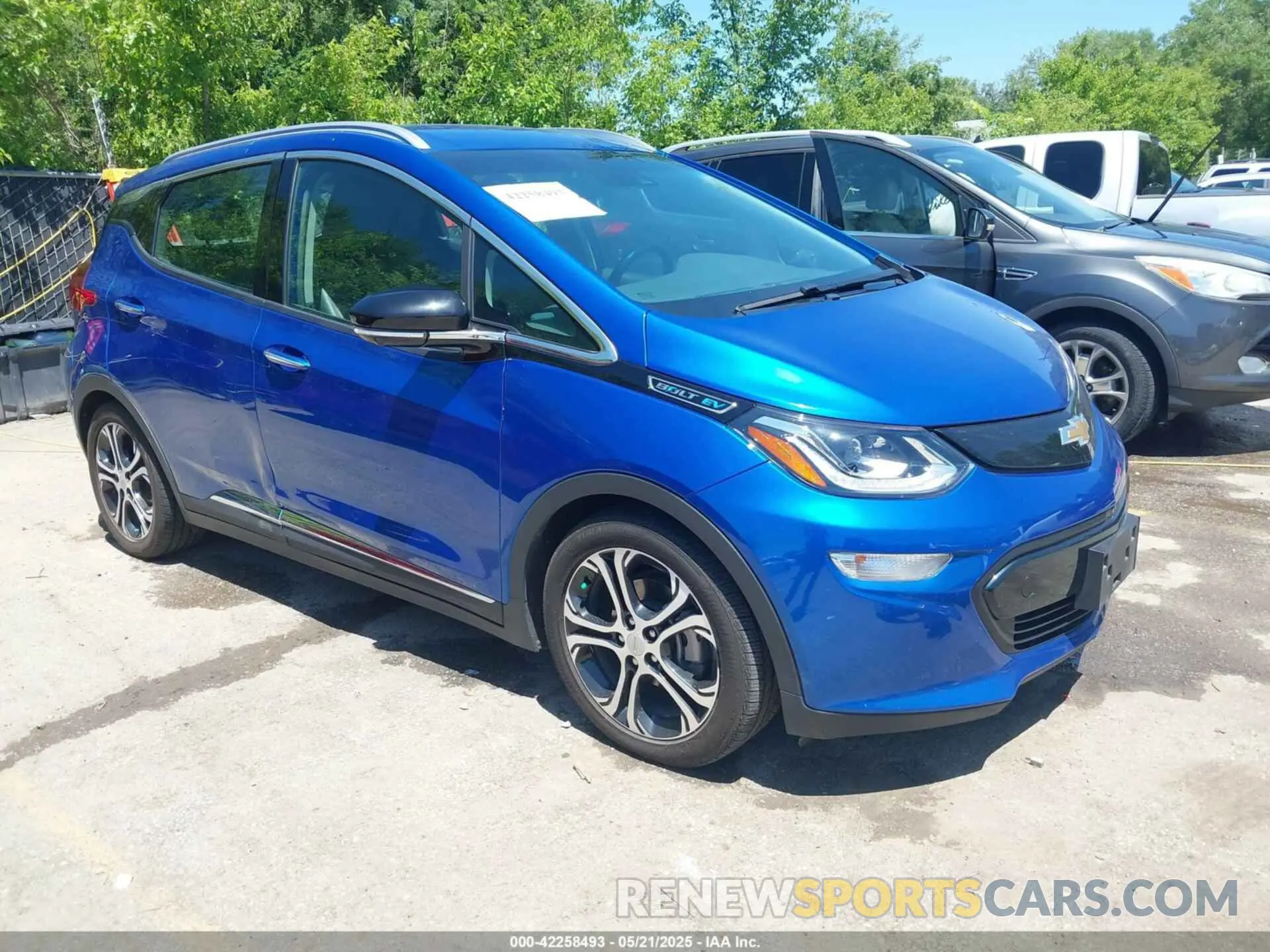 1 Photograph of a damaged car 1G1FZ6S09K4137605 CHEVROLET BOLT EV 2019