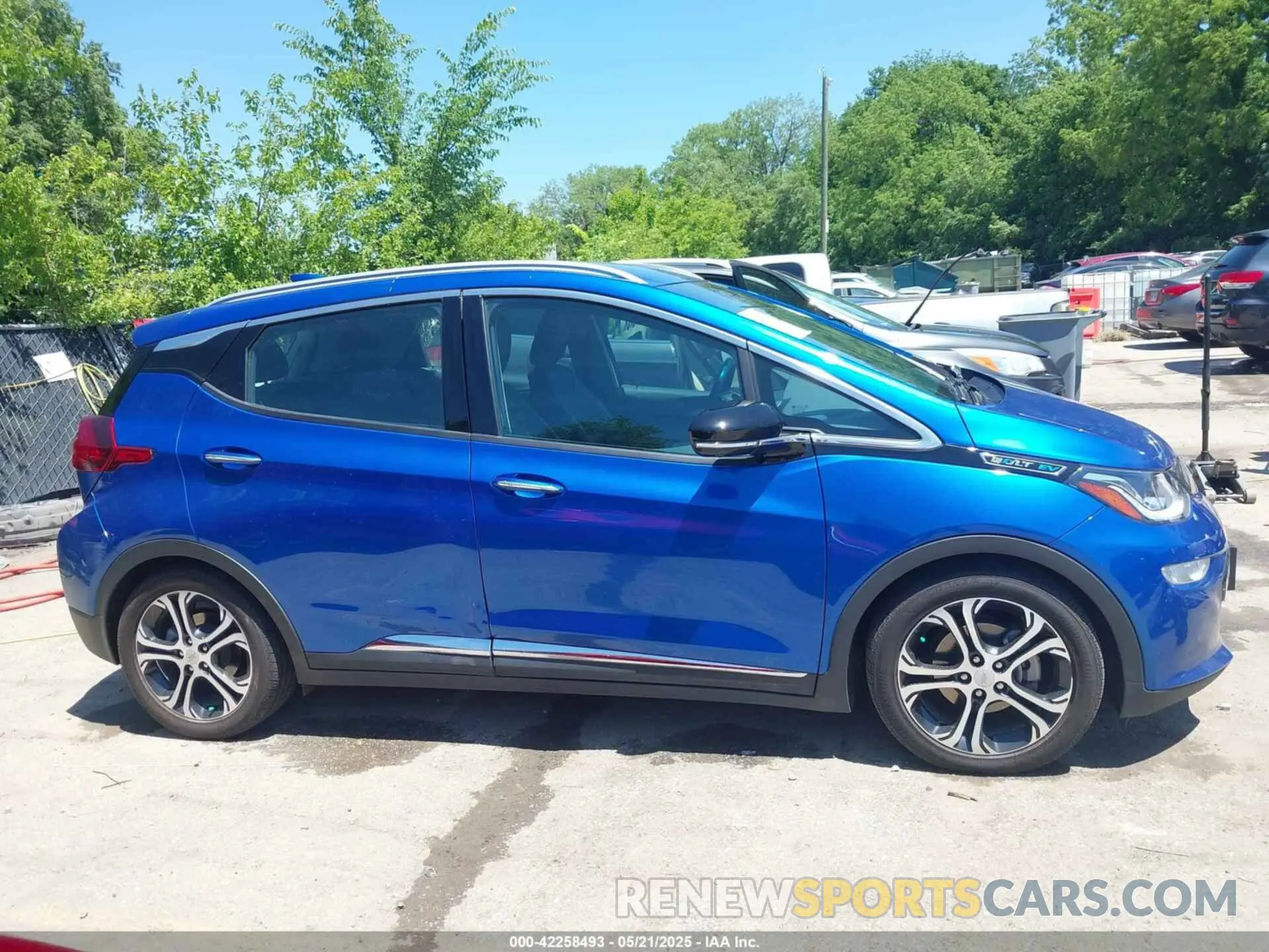 13 Photograph of a damaged car 1G1FZ6S09K4137605 CHEVROLET BOLT EV 2019