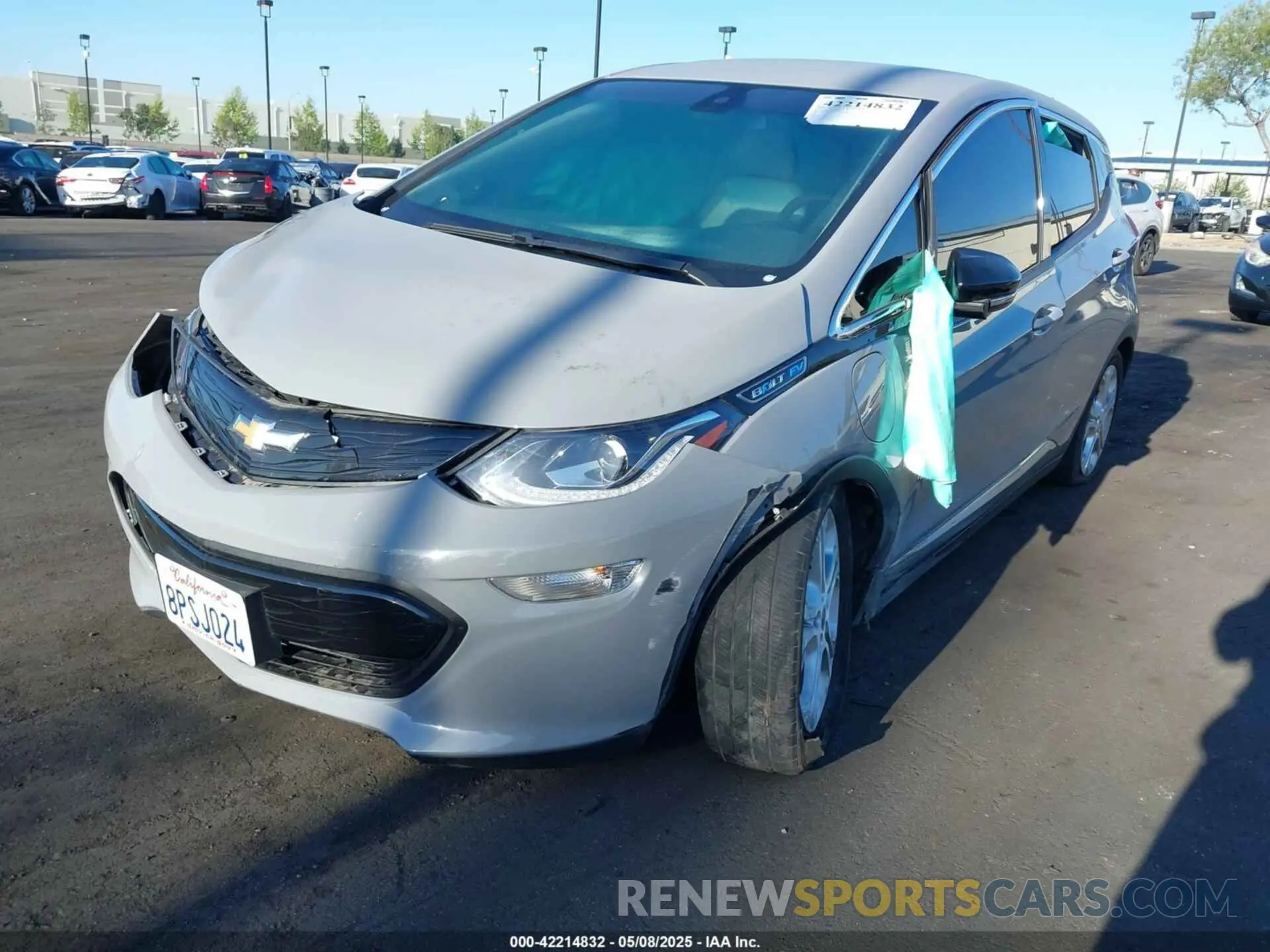 2 Photograph of a damaged car 1G1FW6S03L4116162 CHEVROLET BOLT EV 2020