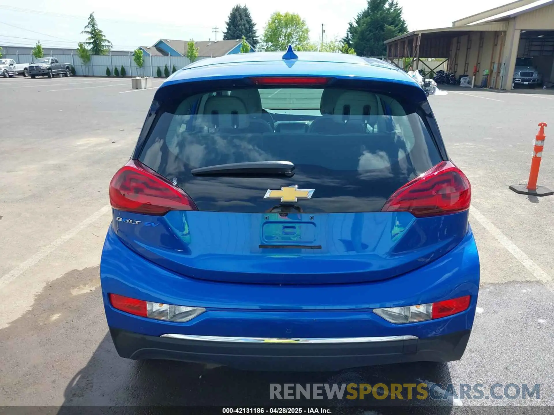 17 Photograph of a damaged car 1G1FY6S00L4119496 CHEVROLET BOLT EV 2020