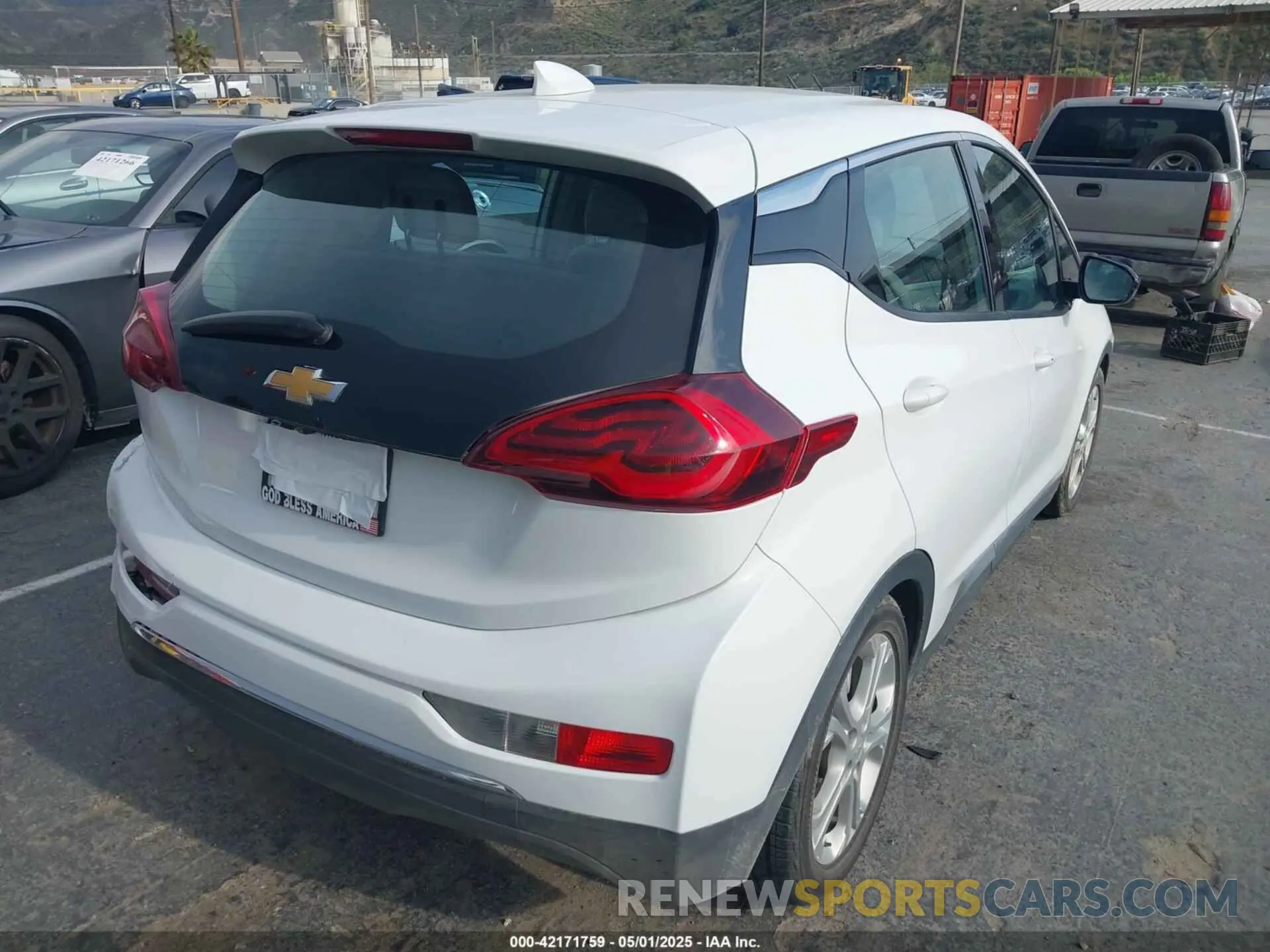 4 Photograph of a damaged car 1G1FY6S02L4147364 CHEVROLET BOLT EV 2020