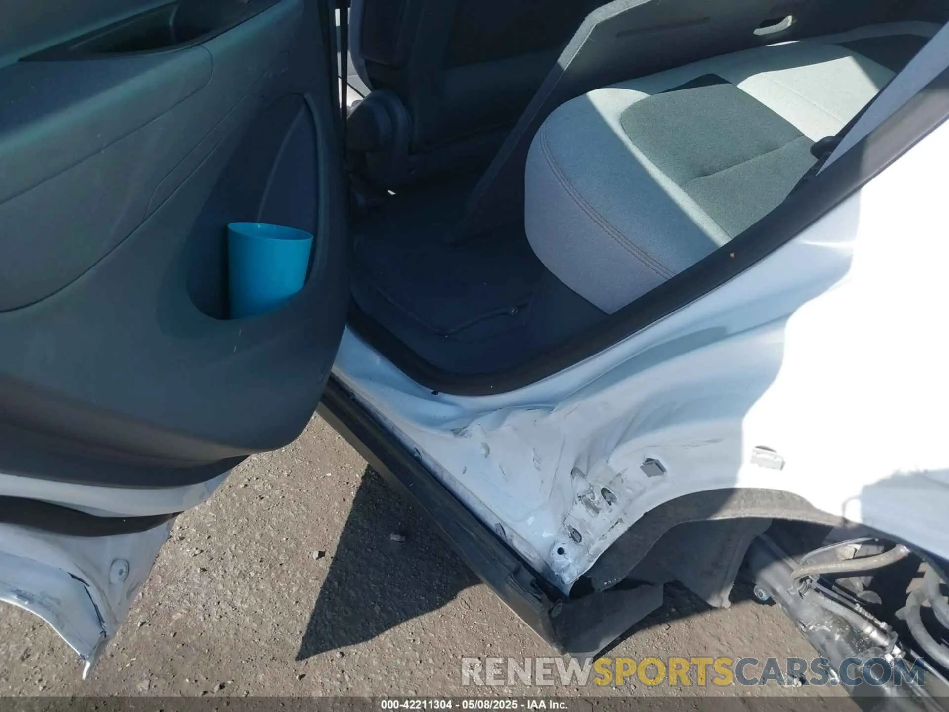 21 Photograph of a damaged car 1G1FY6S03L4132176 CHEVROLET BOLT EV 2020